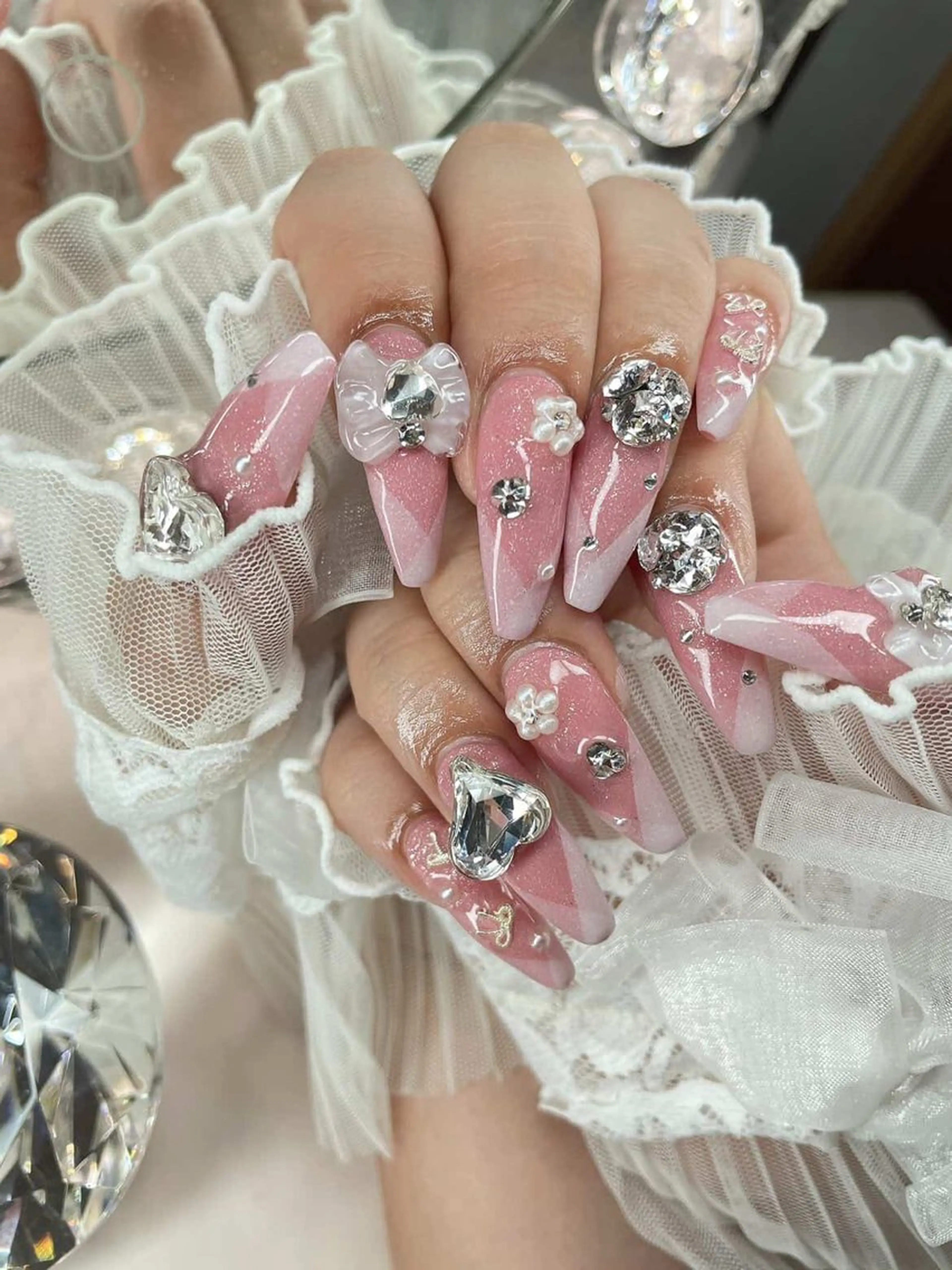 ネイル 24時まで❤︎韓国、 ワンホンネイルのネイルデザイン
