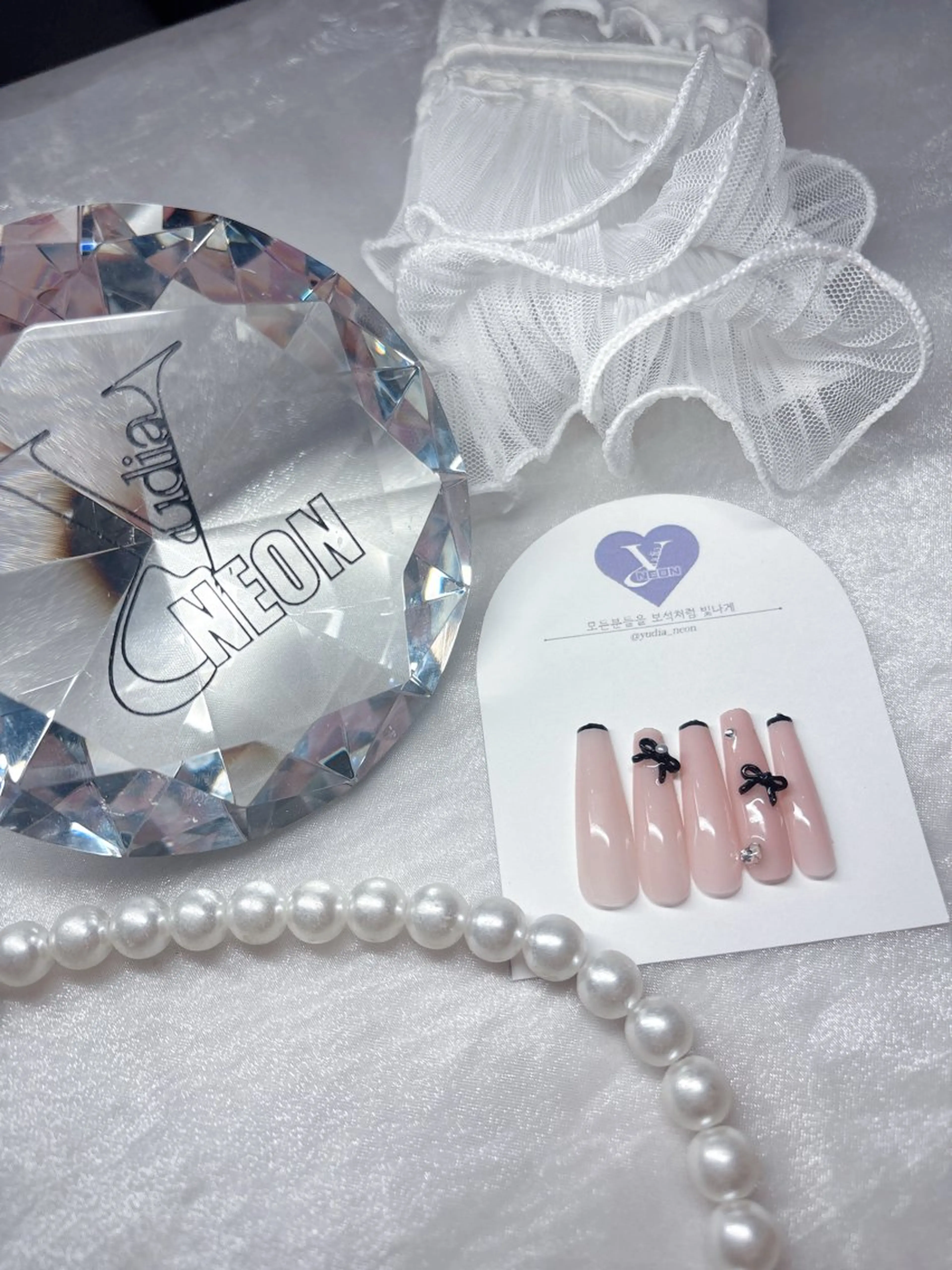 ネイル オーロラネイル 成人式 フットネイル 韓国ネイル ロングネイル ハンドネイル Yudia tamakiのネイルデザイン