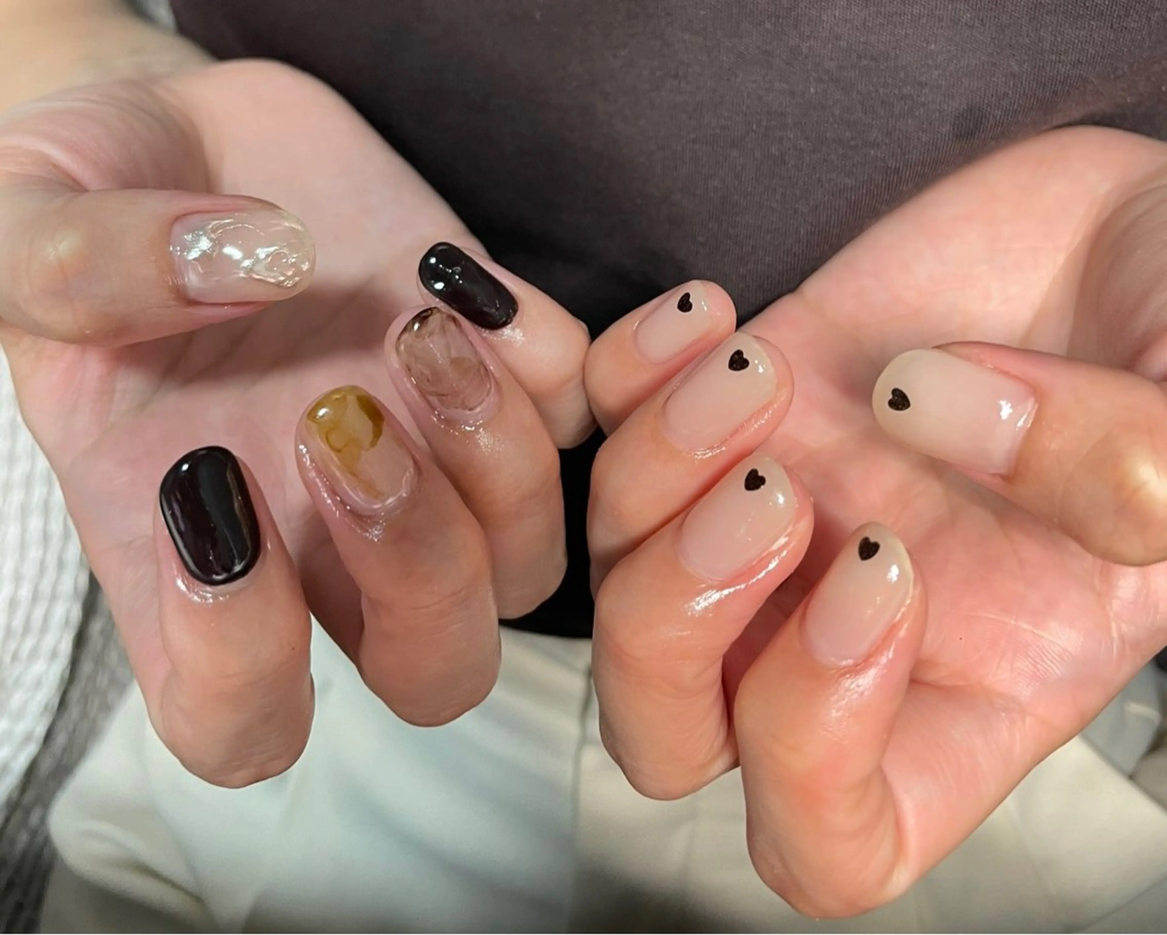 ネイル アートネイル ジェルネイル パラジェル ハンドネイル 甲府市徳行 🧸prunelleのネイルデザイン