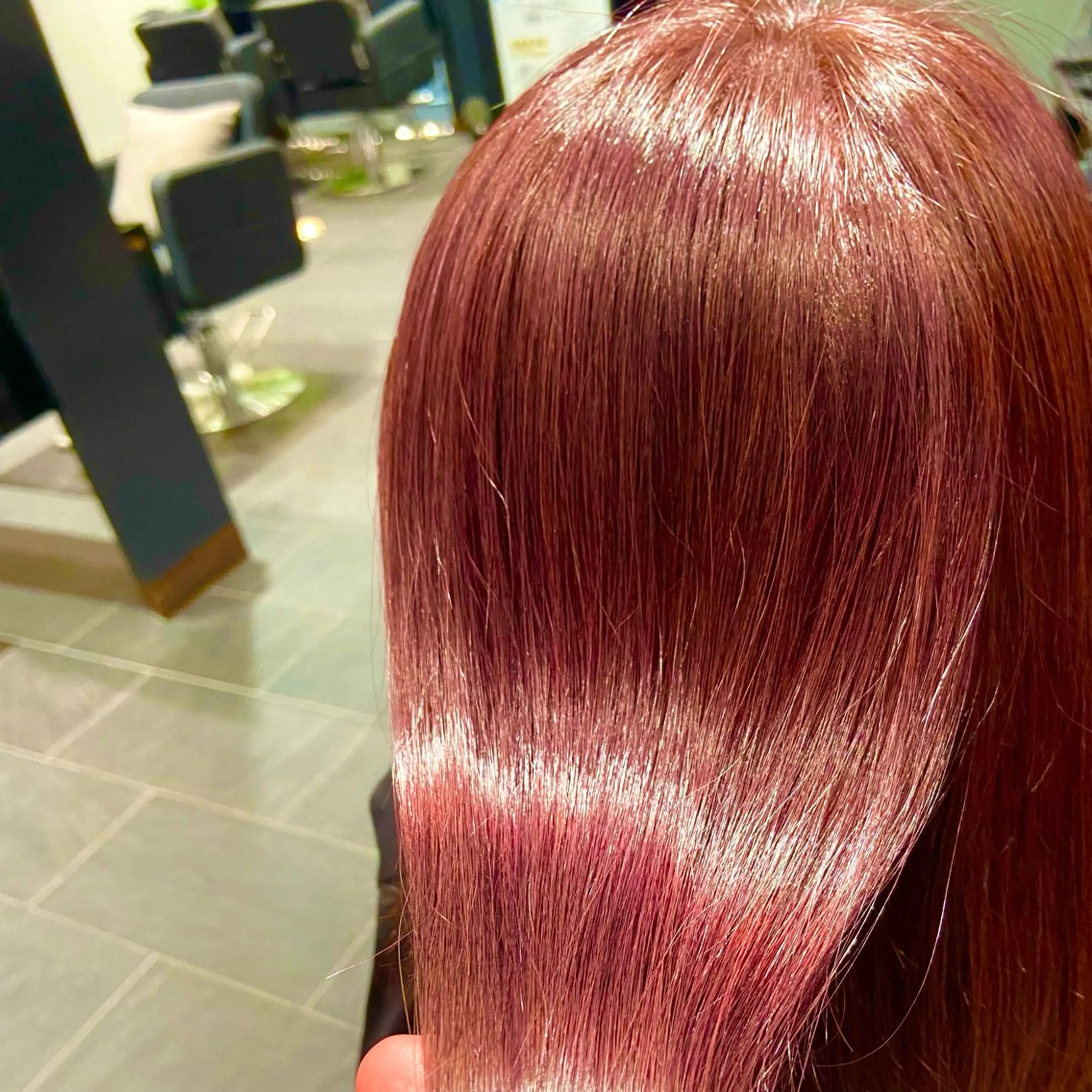 ミディアム 大阪/ショート特化型 美容師/吉留亜門のヘアスタイル