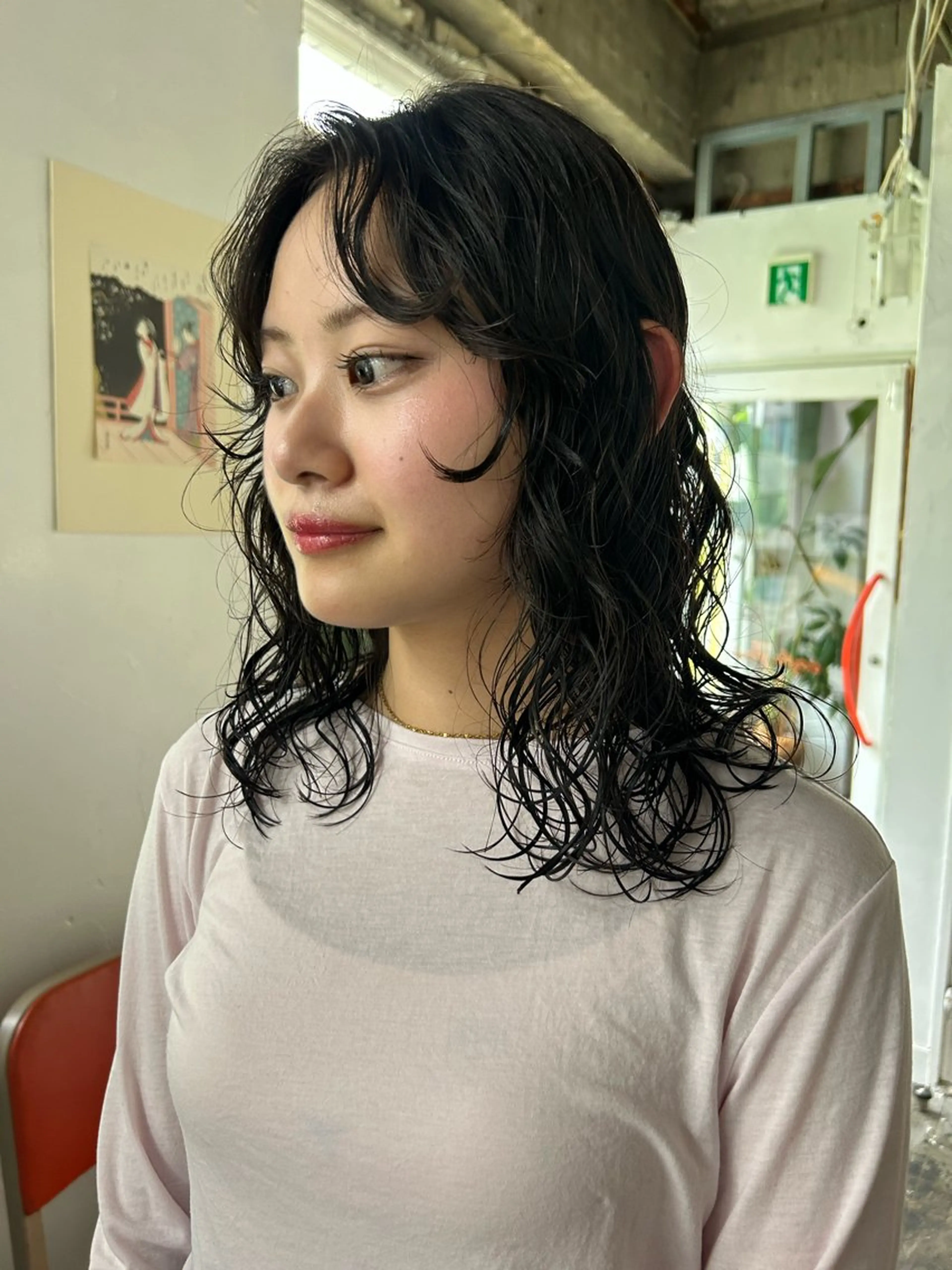 ミディアム パーマ ミディアムパーマ レイヤーカット カット パーマ maho/垢抜け カラーパーマメイクのヘアスタイル