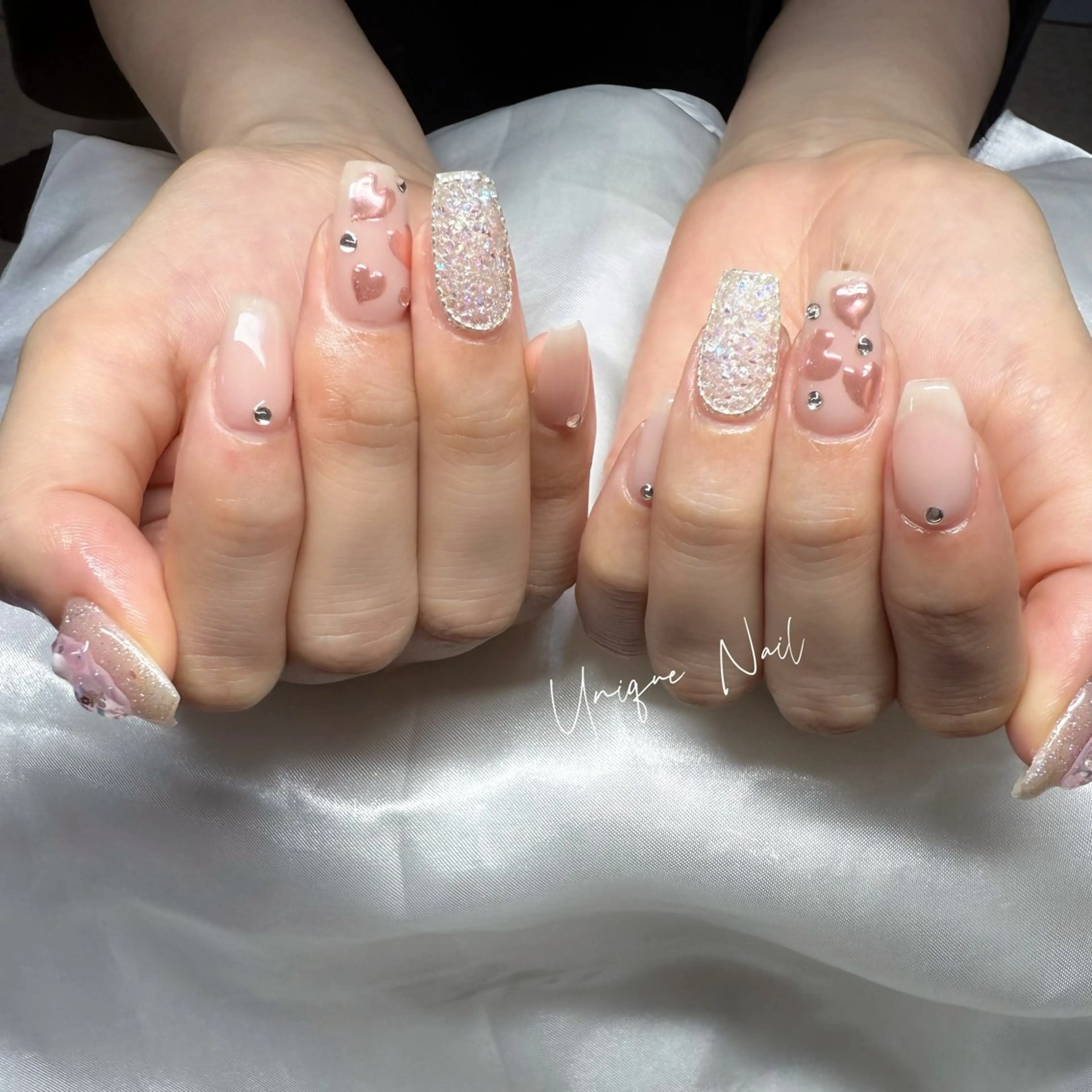 ネイル UniqueNail 長さだし専門店のネイルデザイン