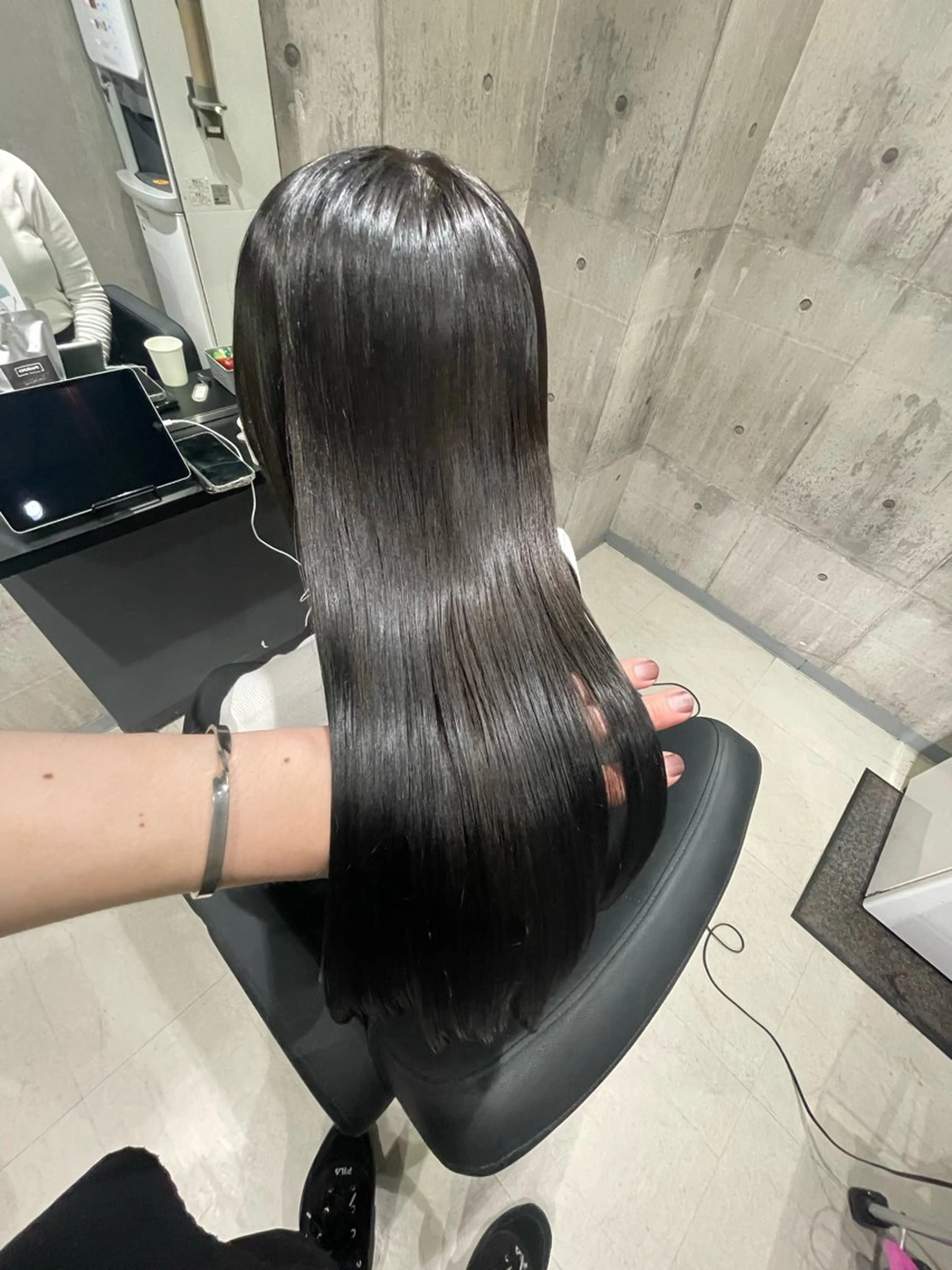 ロング カラー グレージュ カット ヘアカラー トリートメント 🫧透明感/美髪🫧 Hiroakiのヘアスタイル