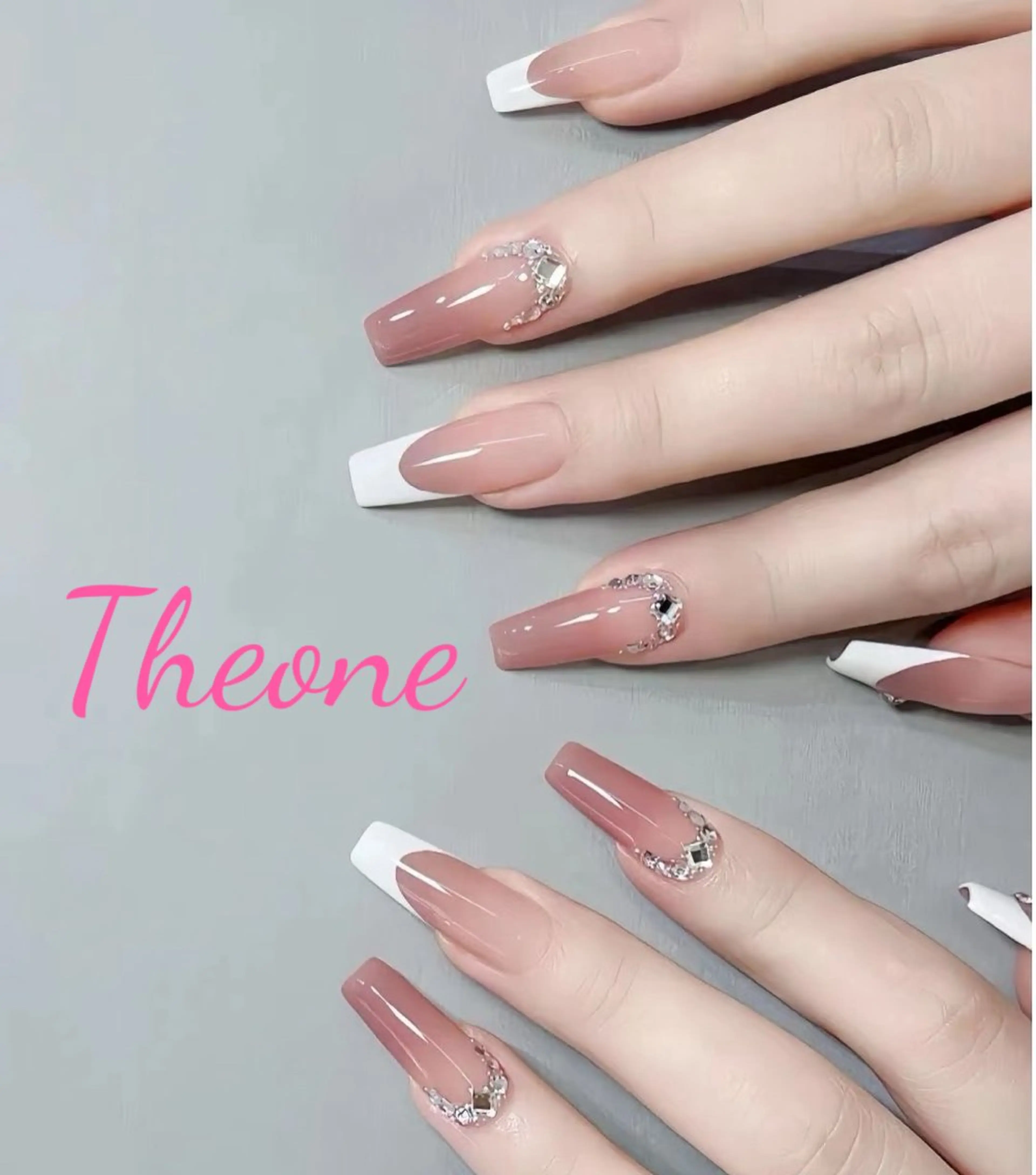 ネイル THE ONE 山本のネイルデザイン