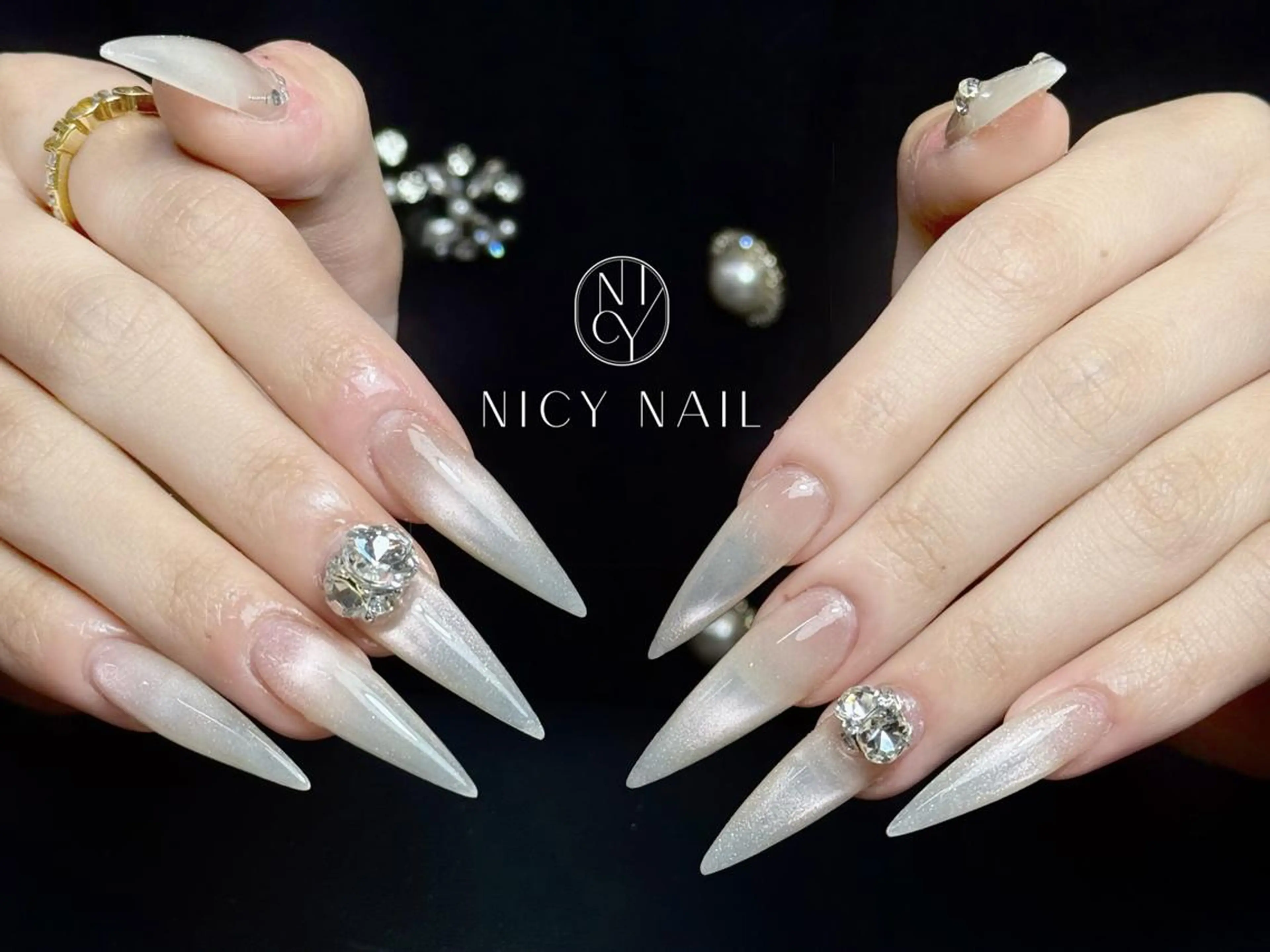 ネイル ハンドネイル Anna_ Nicy Nailのネイルデザイン
