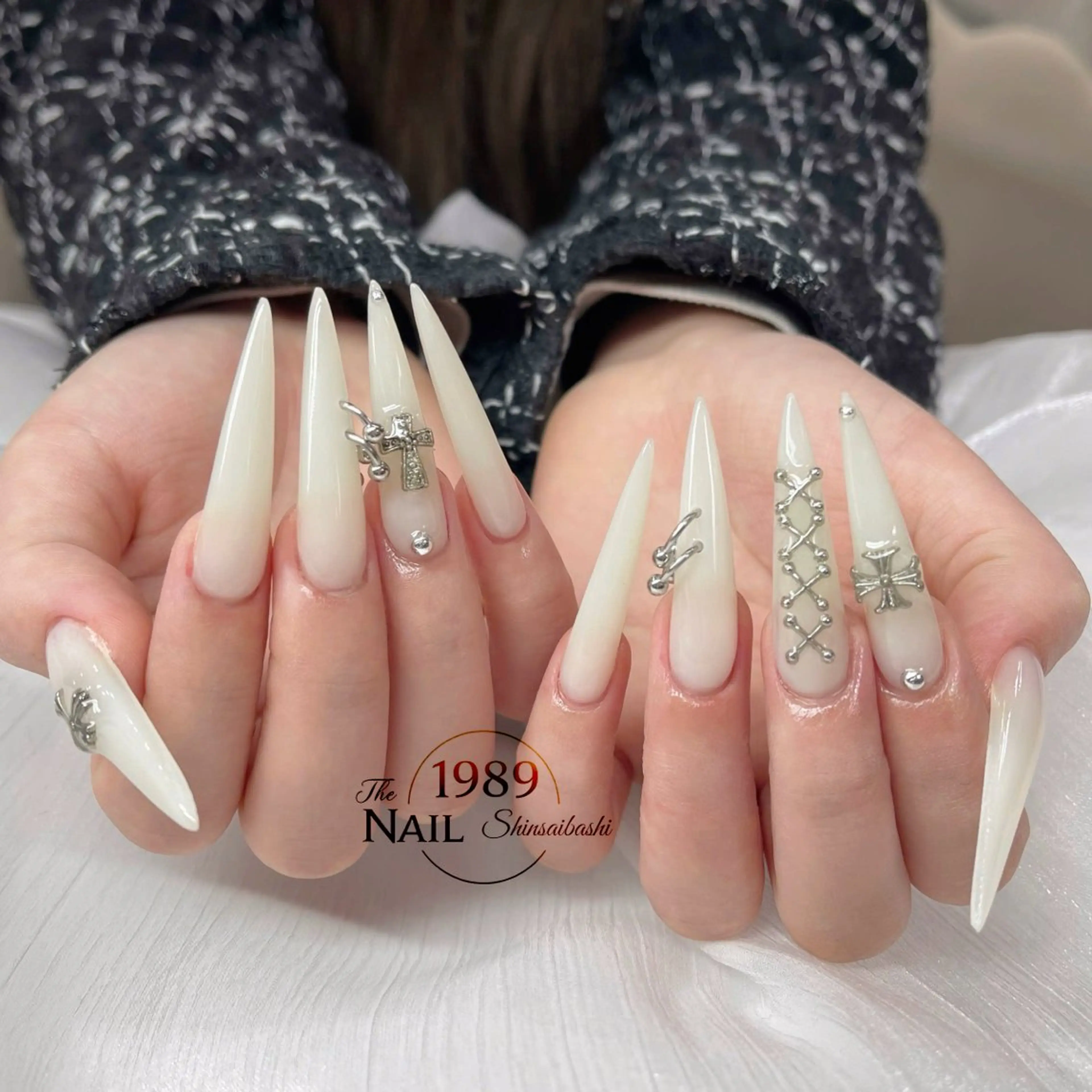 ネイル ロングネイル スーパーロングネイル ハンドネイル ハンドケア The 1989 Nail Salonのネイルデザイン