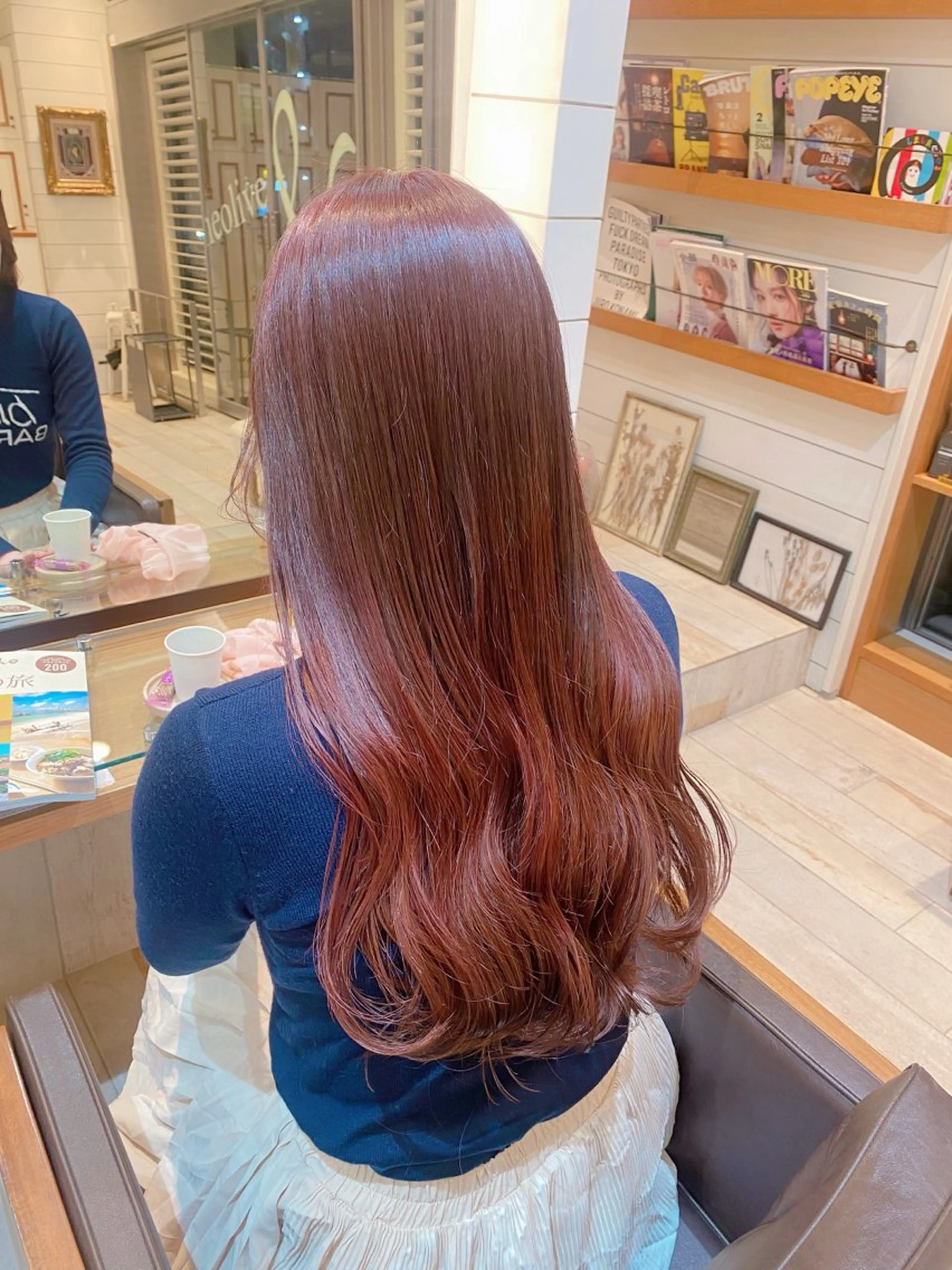 ミディアム カラー ヘアカラー トリートメント 美髪ヘア💛 TOMOMIのヘアスタイル
