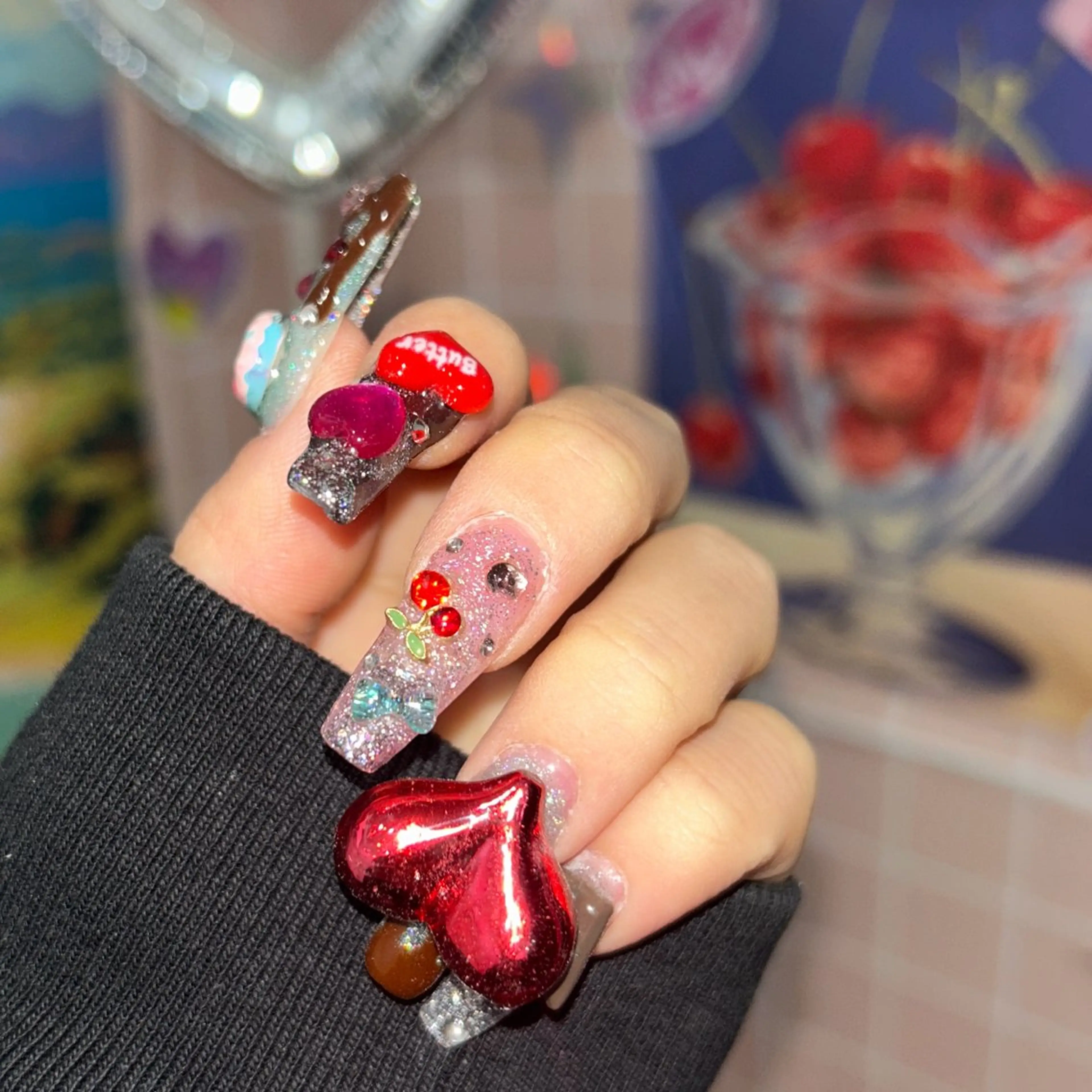 ネイル MODA MANAMIᵕ̈のネイルデザイン