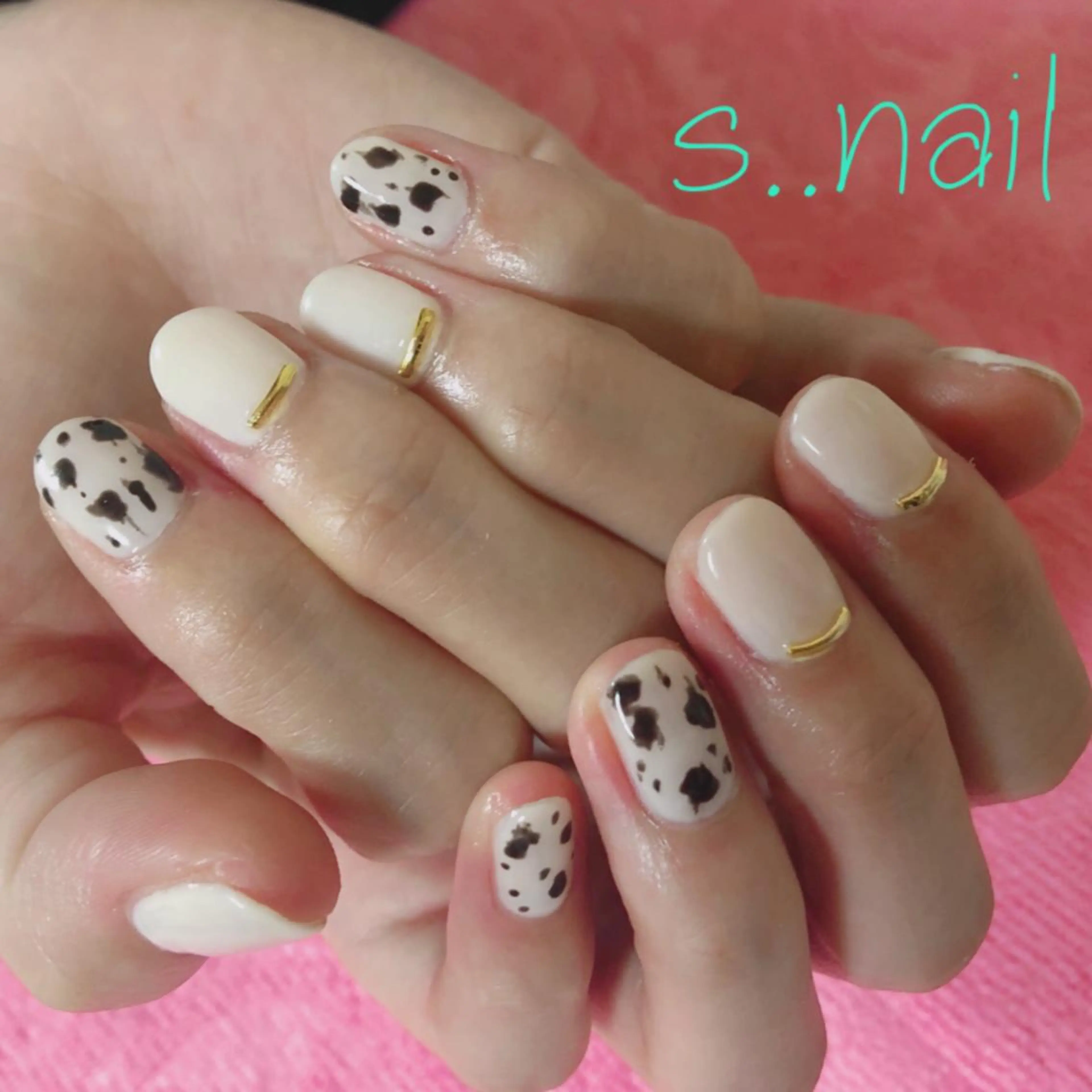 ネイル ハート 持ち込み ハンドネイル フットネイル s..nail / MORITAのネイルデザイン