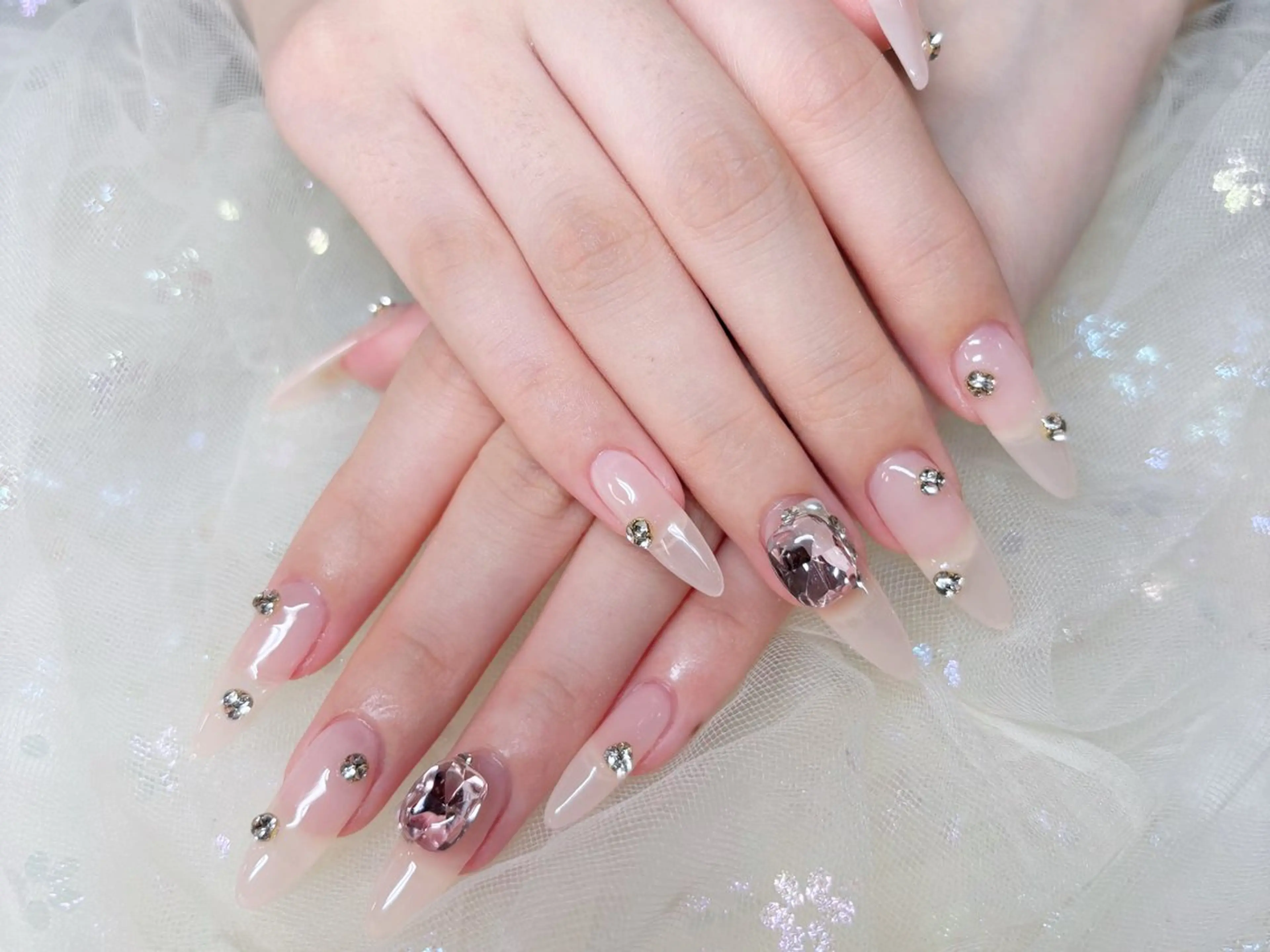 ネイル ハンドネイル H3 Nail Tsuki🦋💙のネイルデザイン