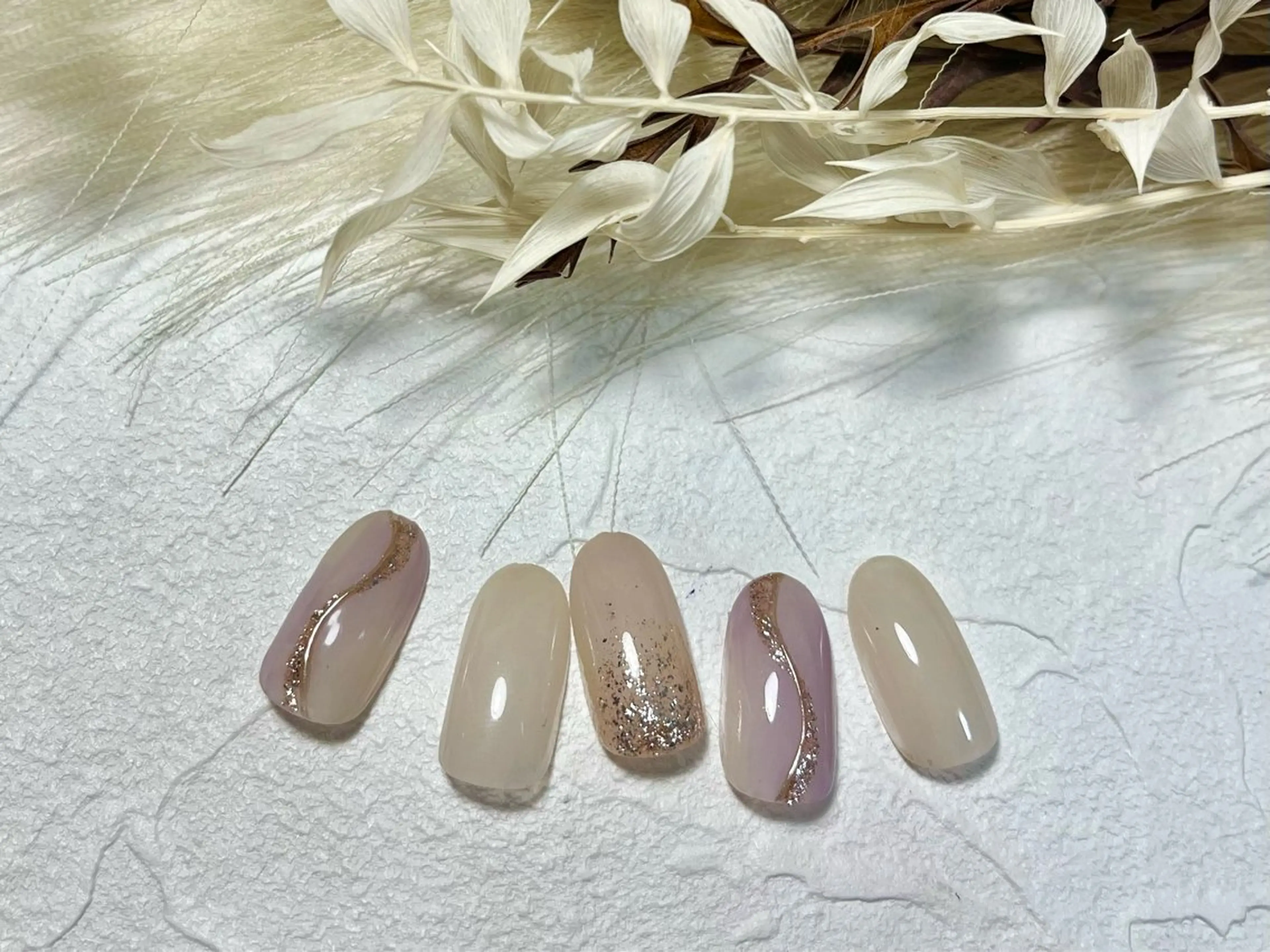 ネイル オーロラネイル フットネイル フレンチネイル ジェルネイル 韓国ネイル ハンドネイル kiki nail たまプラーザのネイルデザイン