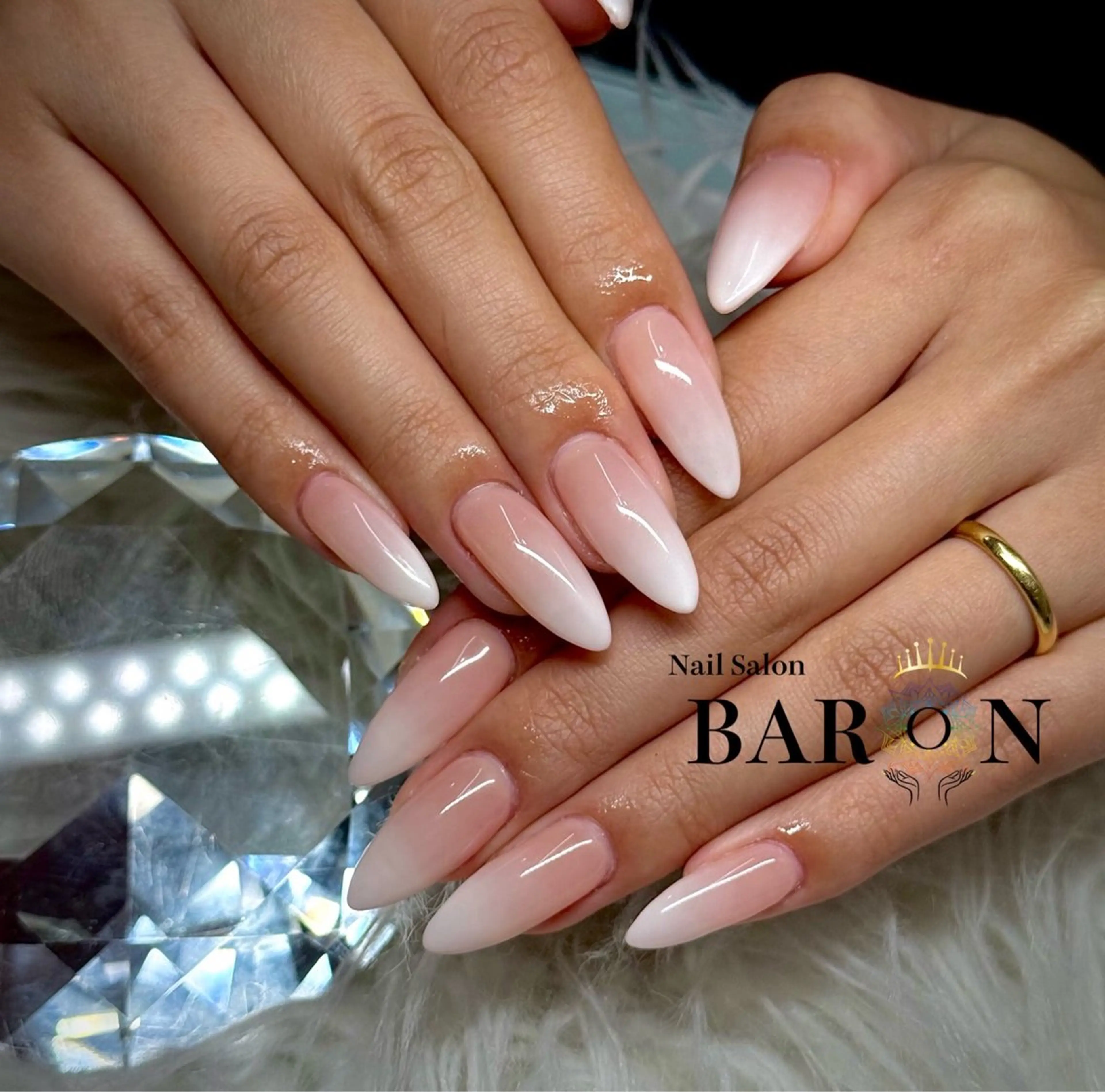 《最先端スカルプ》💅モデル募集💛カラグラ/フレンチ(パーツ別途料金)✨オフあり ¥4000 225分の写真