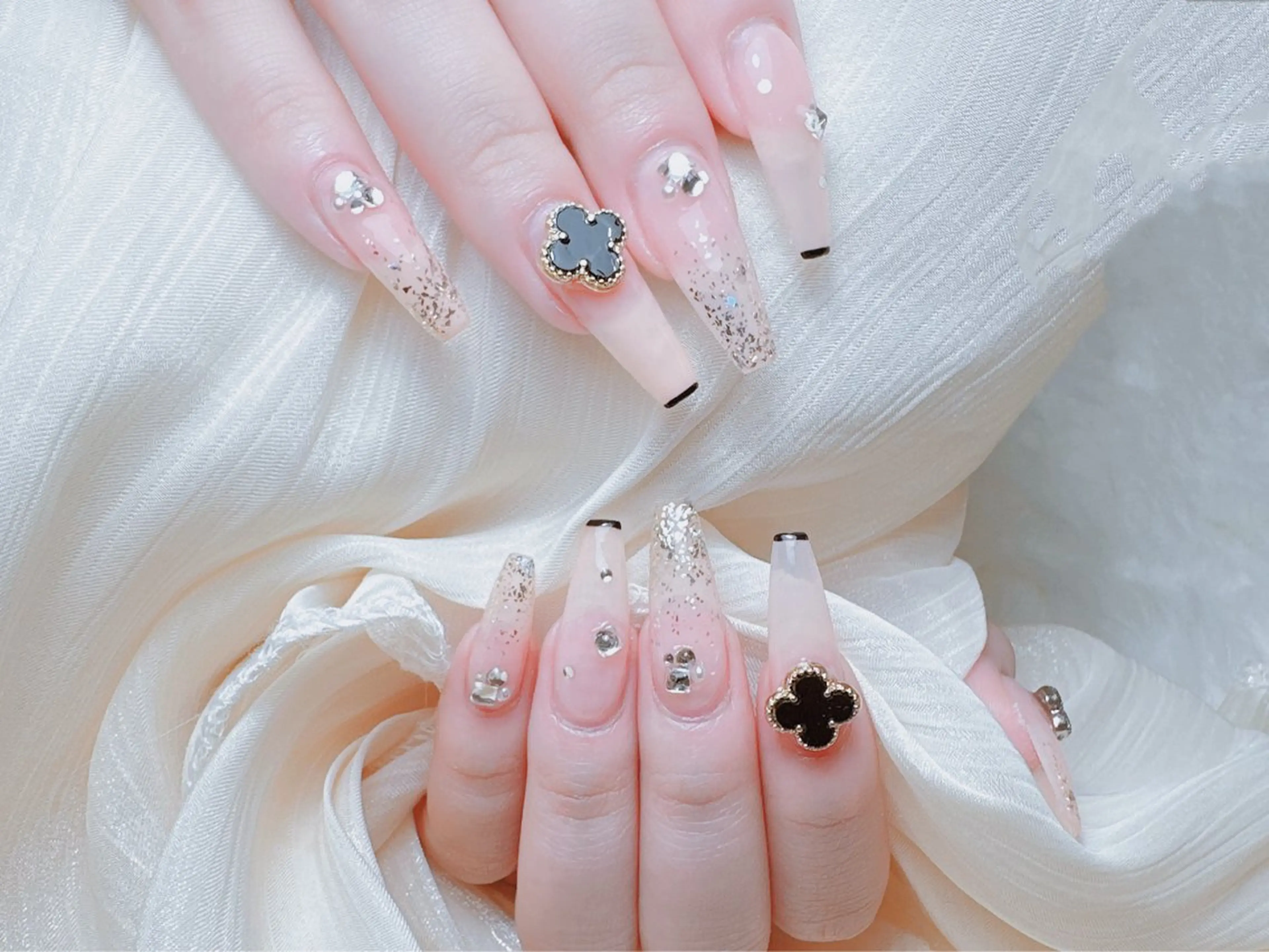 ネイル ハンドネイル M🌷nail 長さだし専門店のネイルデザイン