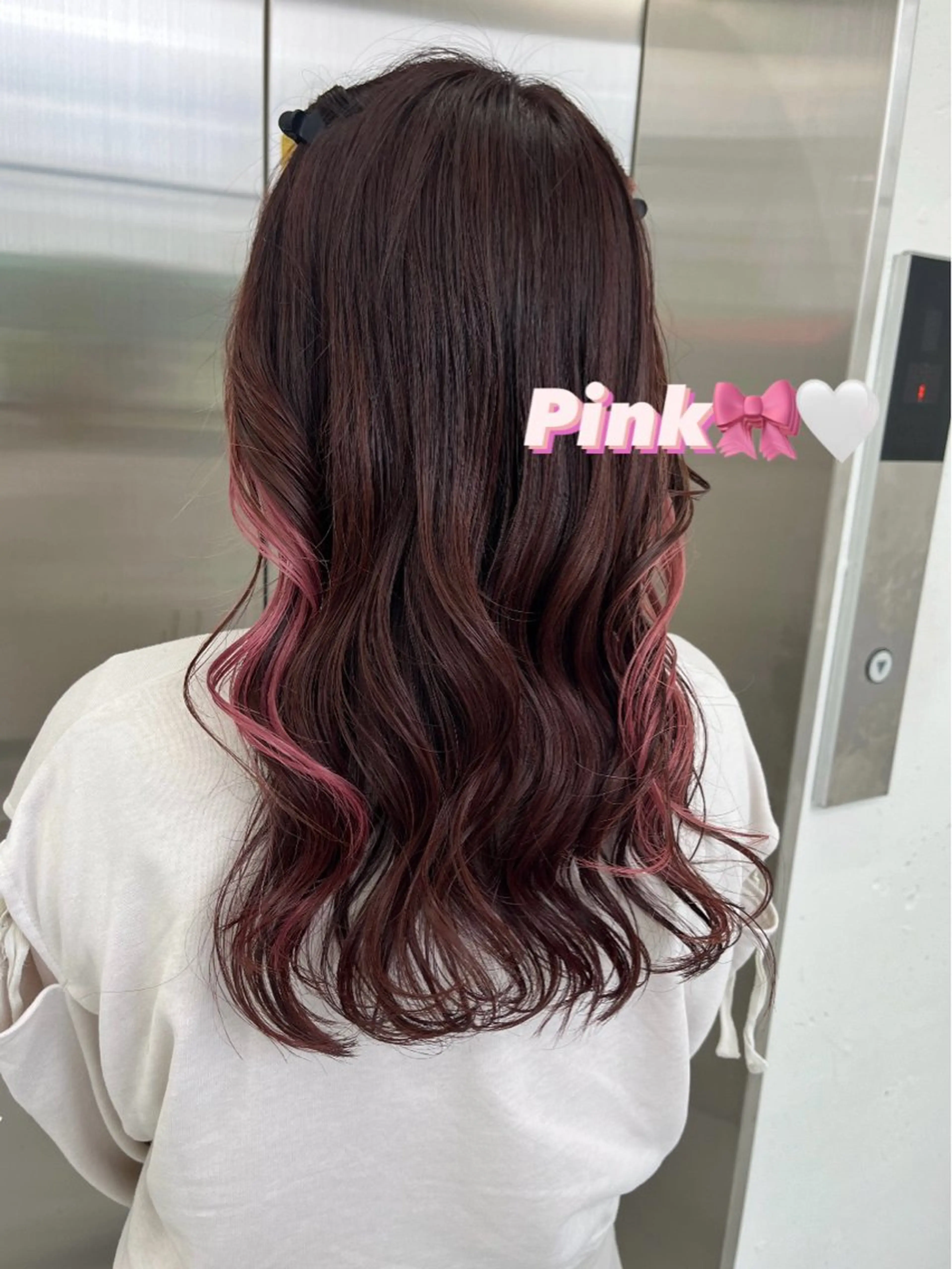 ロング カラー イヤリングカラー ピンクカラー ヘアカラー トリートメント 🫧‪Ameri🫧 JILLSTUDIOのヘアスタイル