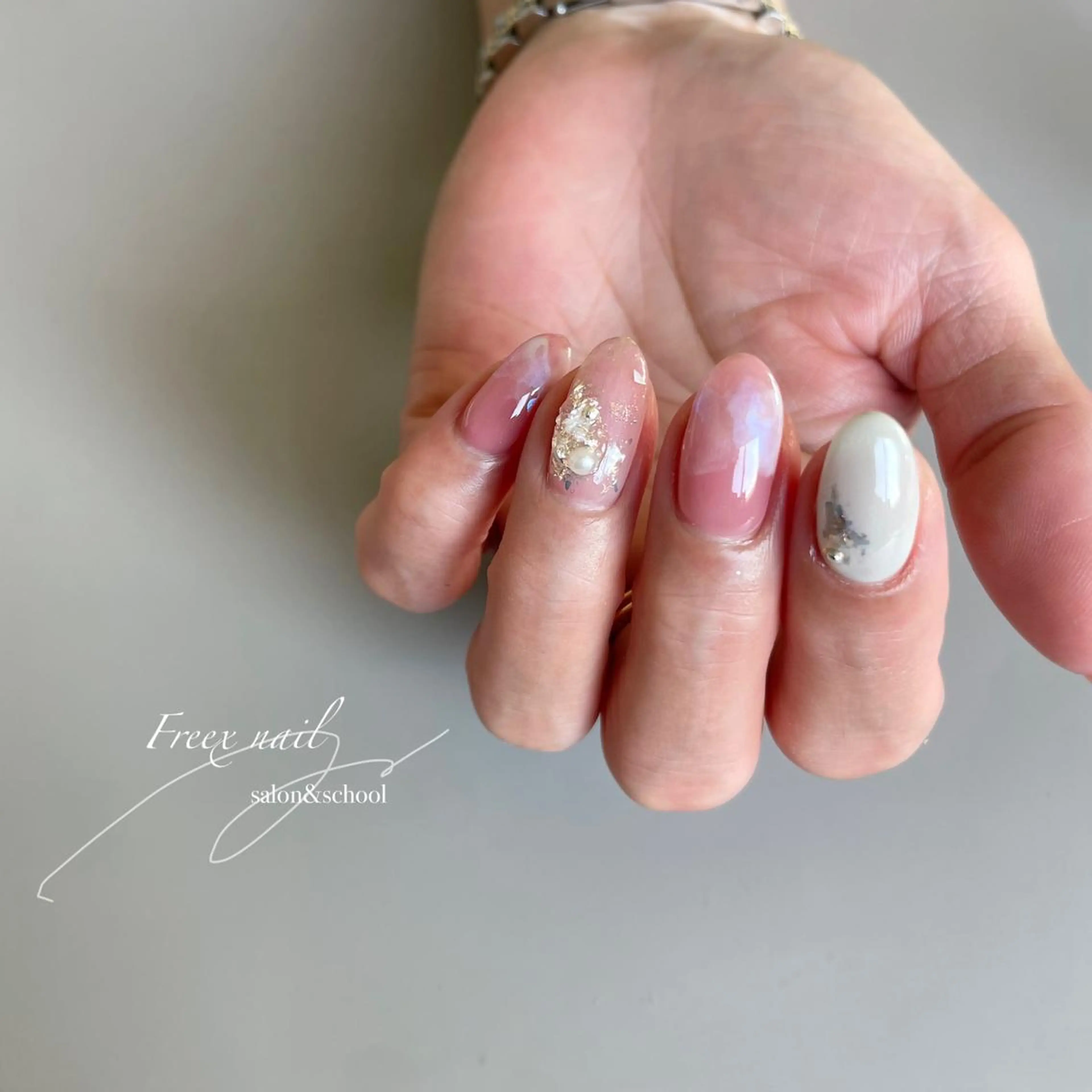 ネイル オフィスネイル ハンドネイル ハンドケア freex nail /ニュアンス/個性派のネイルデザイン