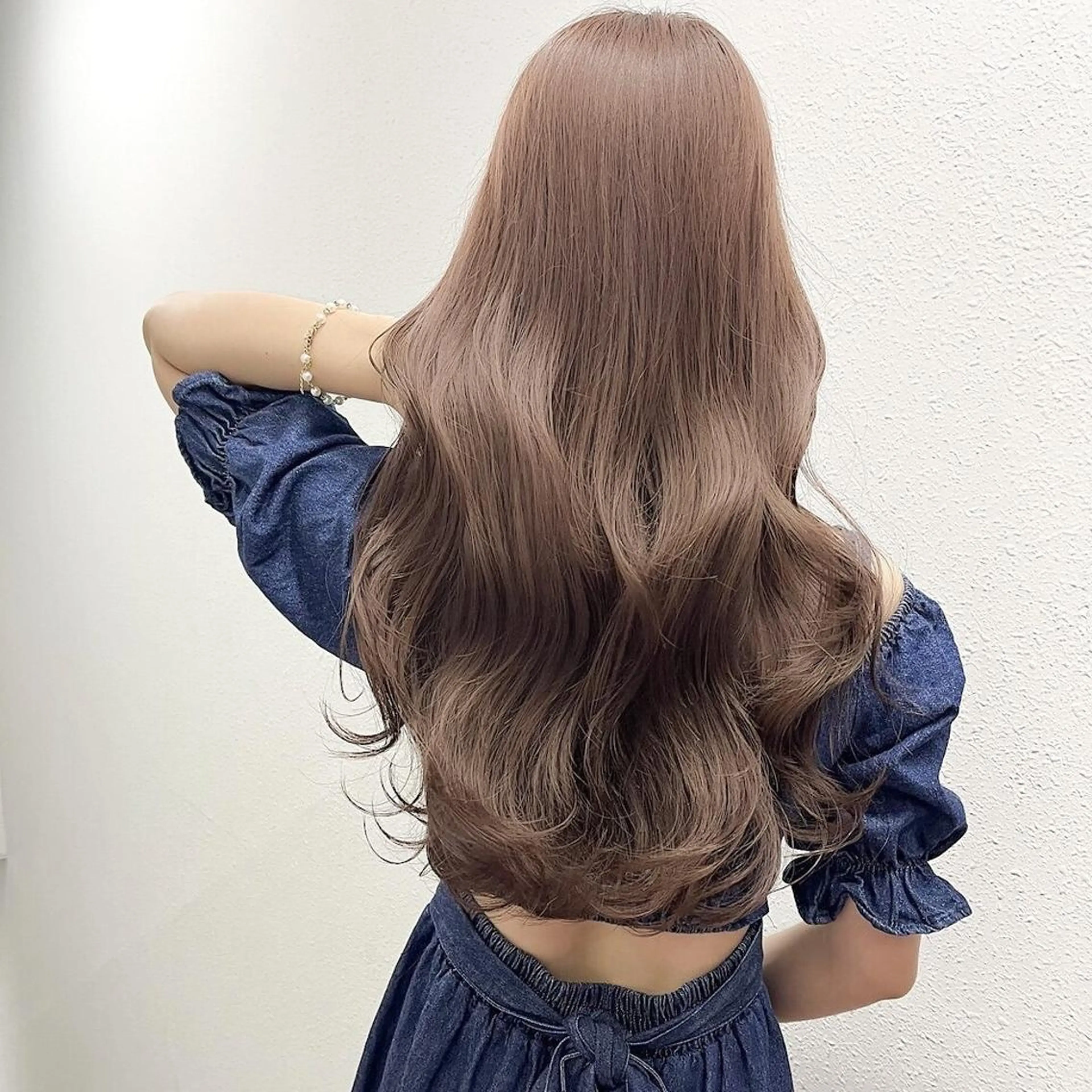 ロング カラー 透明感♡やわらかブラ ウンヘア♡銀座美容室のヘアスタイル