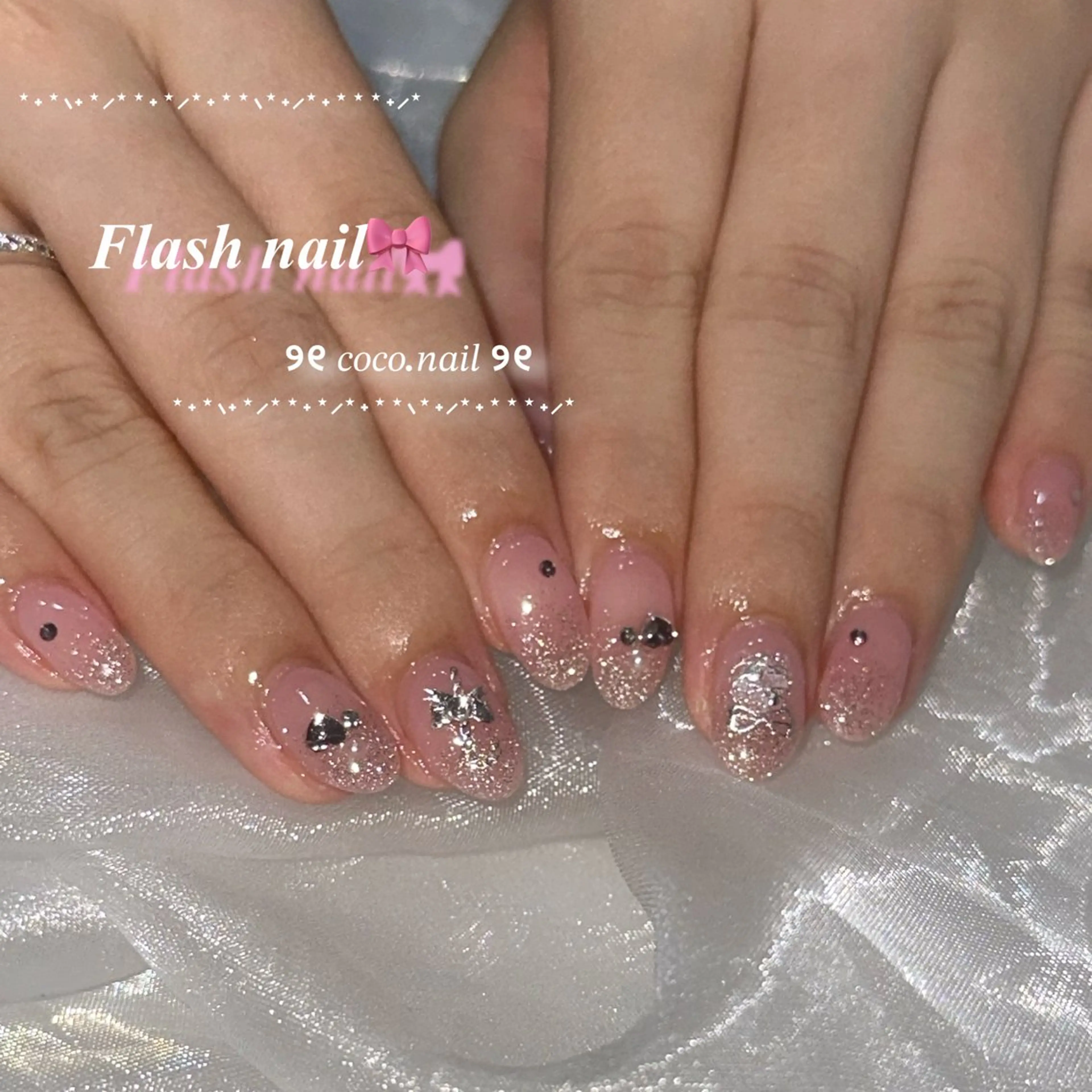ネイル ハンドネイル フットネイル lili.nail y2k/長さ出しのネイルデザイン