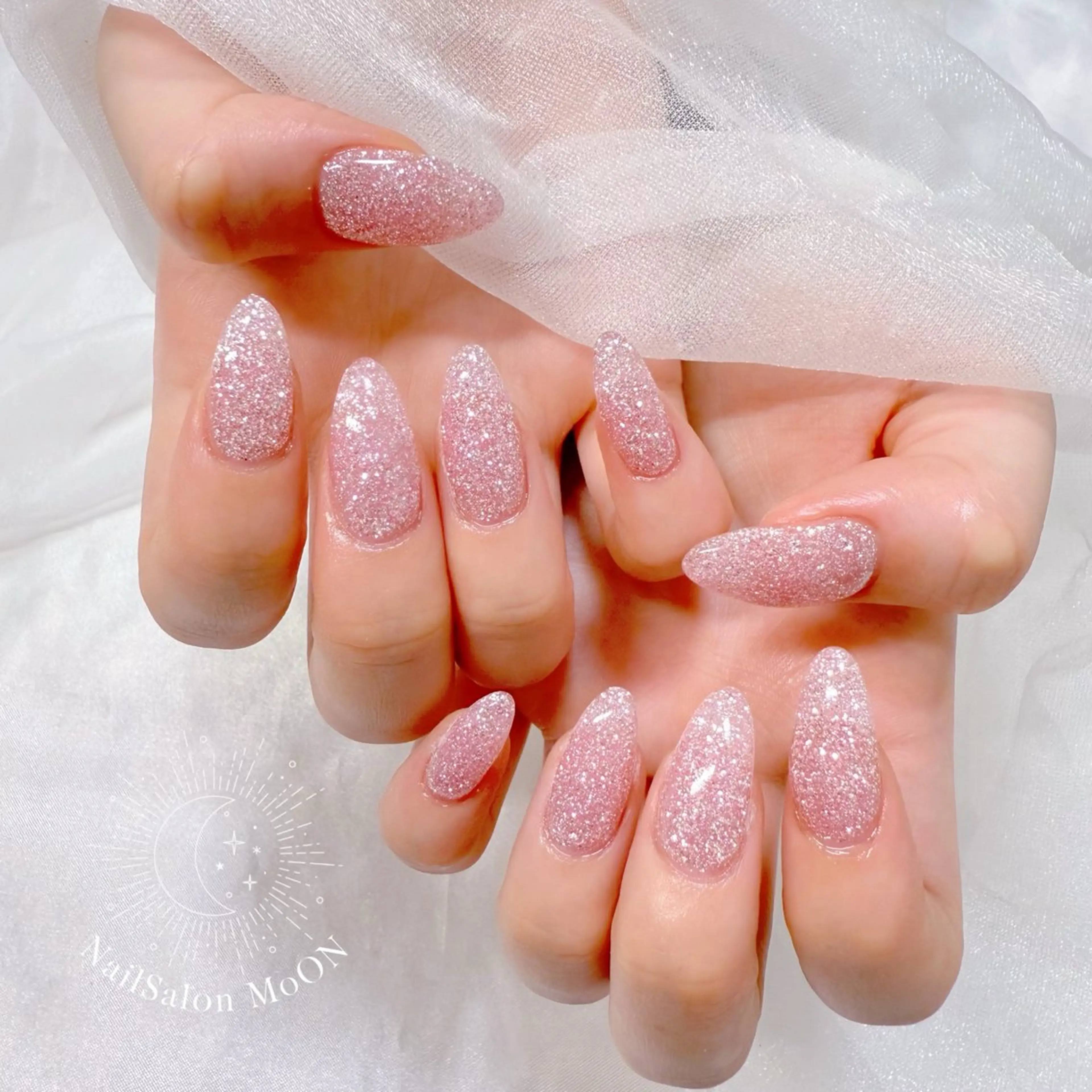 ネイル フラッシュネイル ラメ(グリッター) ハンドネイル ハンドケア MoON...❤︎ MeGuのネイルデザイン