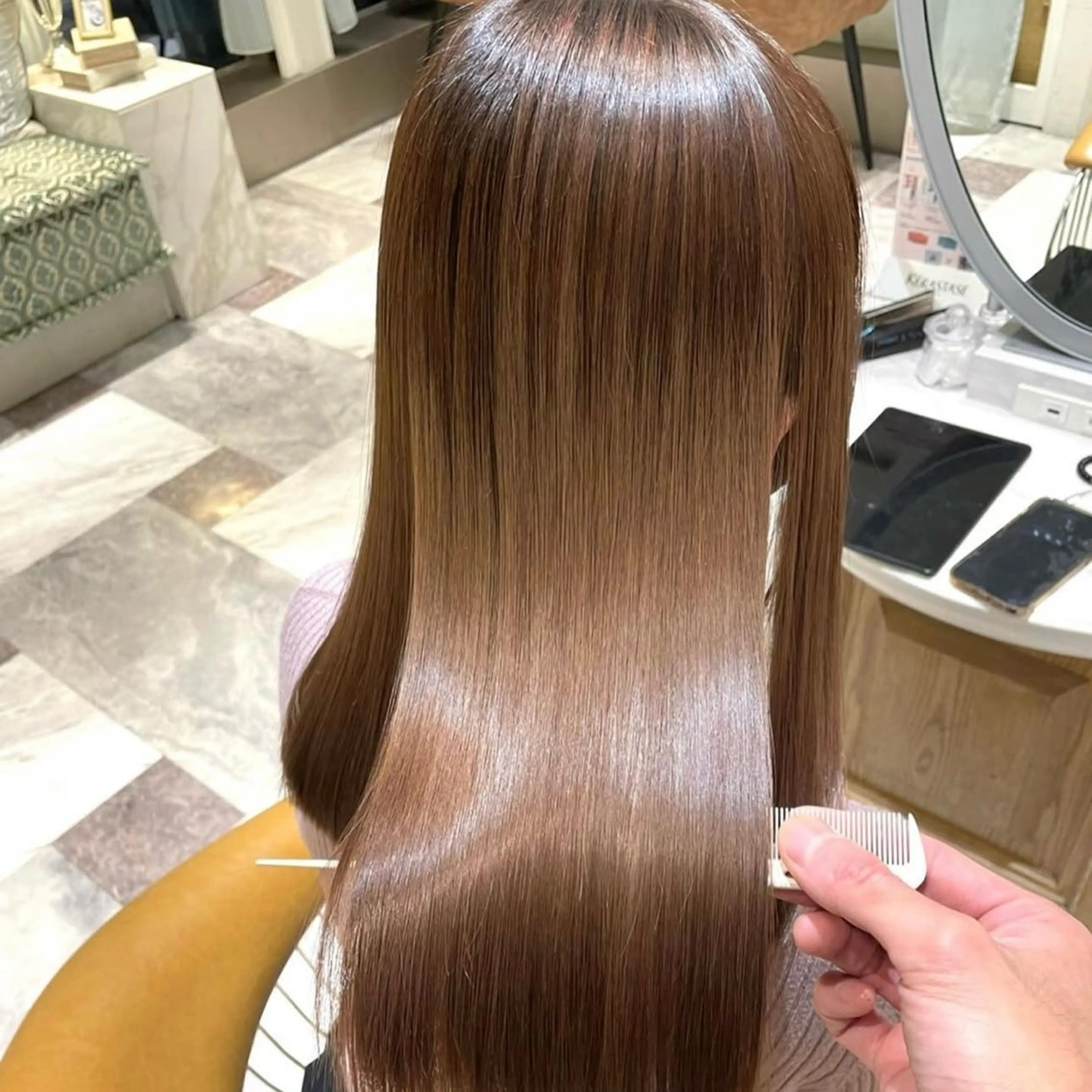 ロング 縮毛矯正 新川 月菜のヘアスタイル