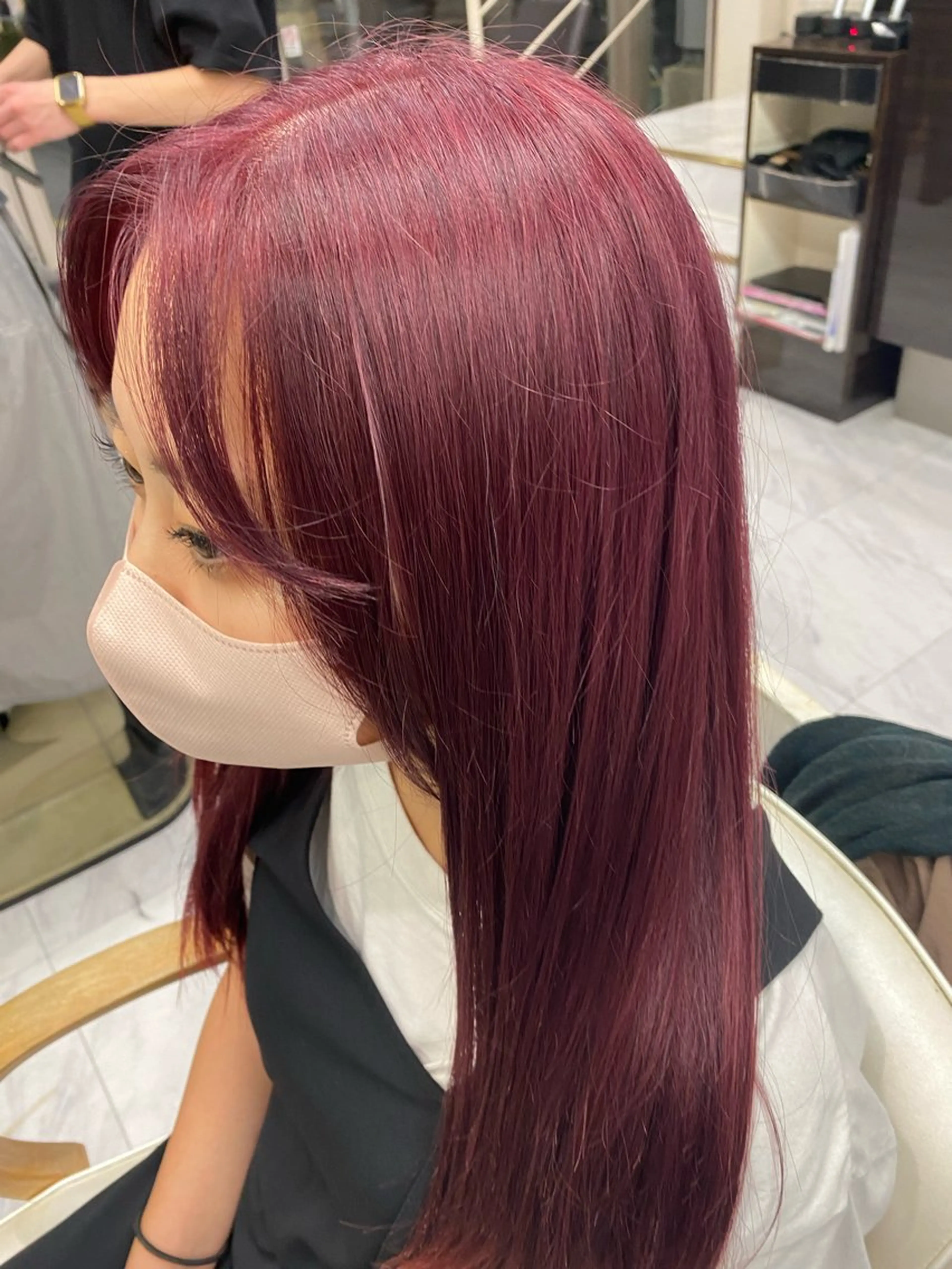 ロング カラー ブリーチ ピンクカラー バイオレットカラー トリートメント カット ヘアカラー トリートメント Zina 大宮所属・目黒 碧人のヘアスタイル