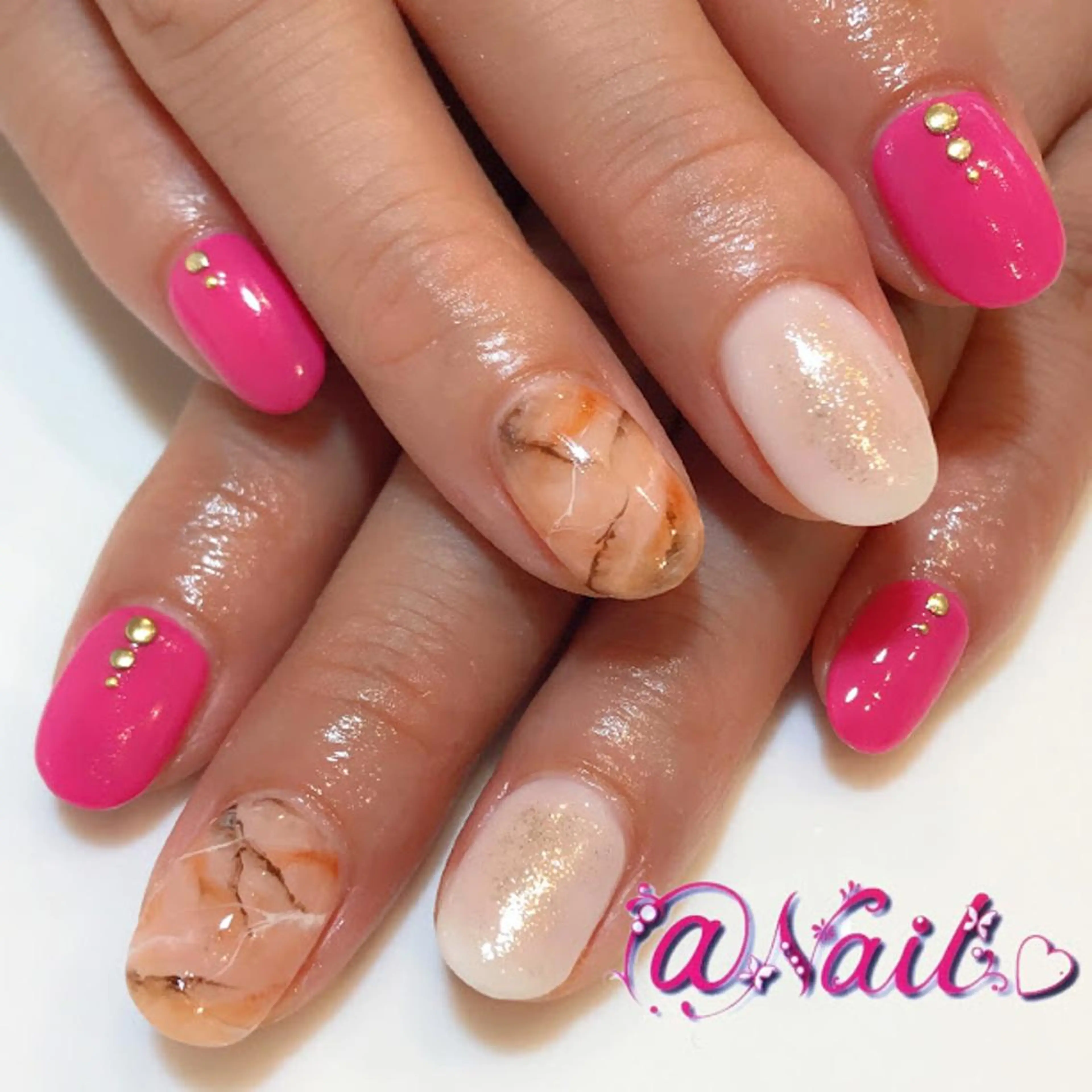 ネイル 小尾 栞のネイルデザイン