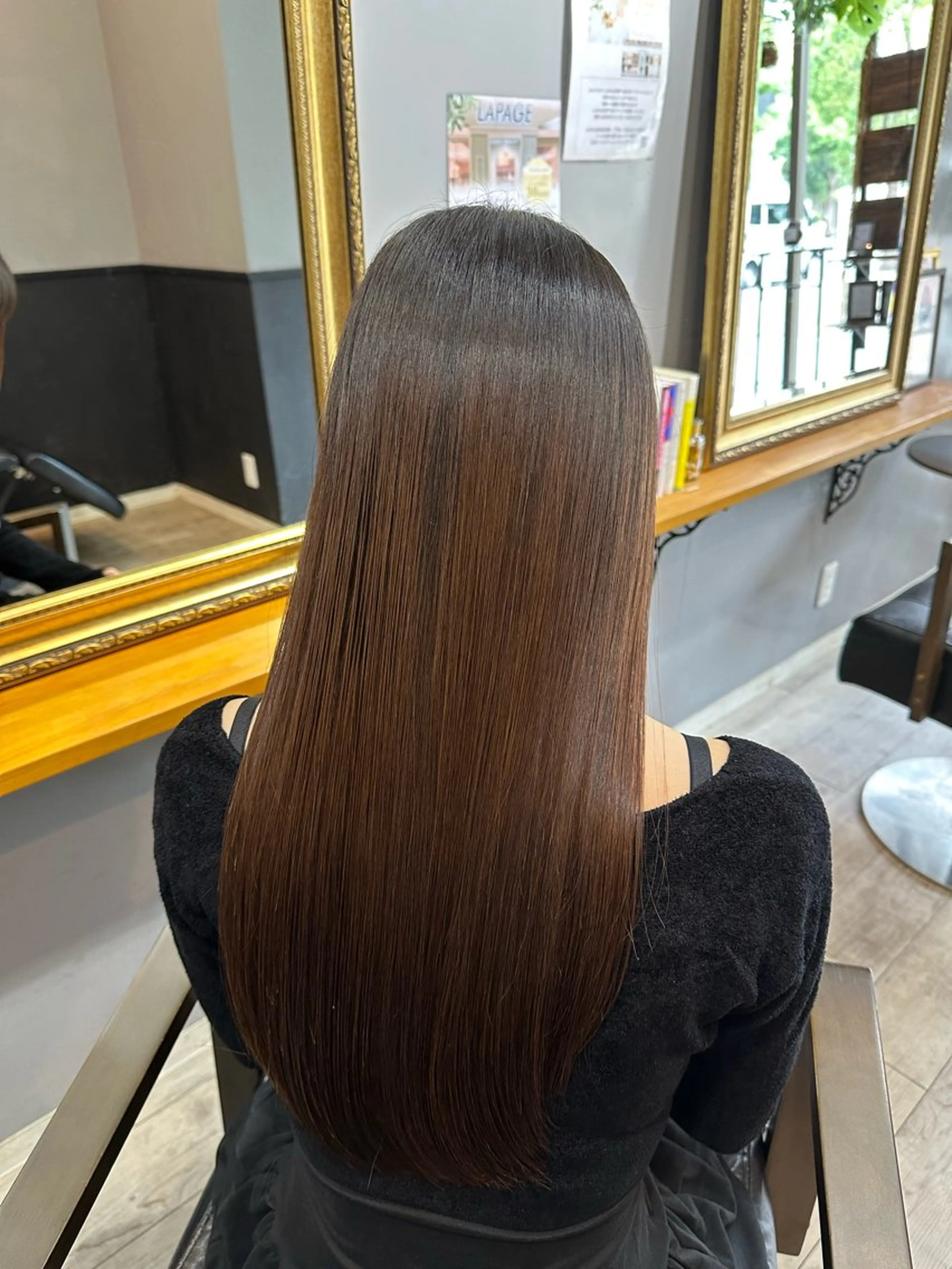 ロング カット トリートメント 渡辺俊介 暗髪カラー /美髪矯正/髪質改善のヘアスタイル