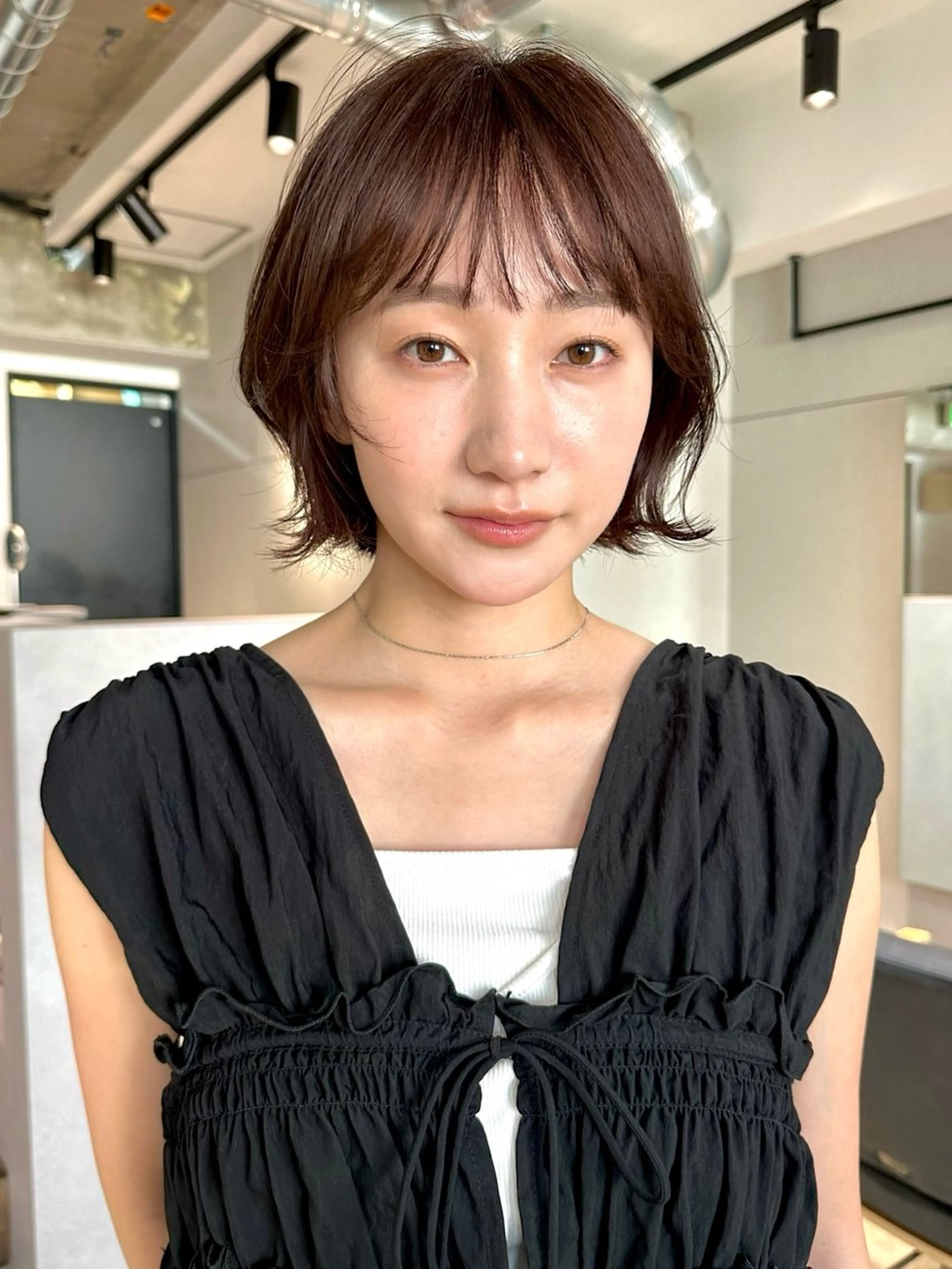 ショート カラー パーマ kazuki【顔周り ×レイヤーカット】のヘアスタイル