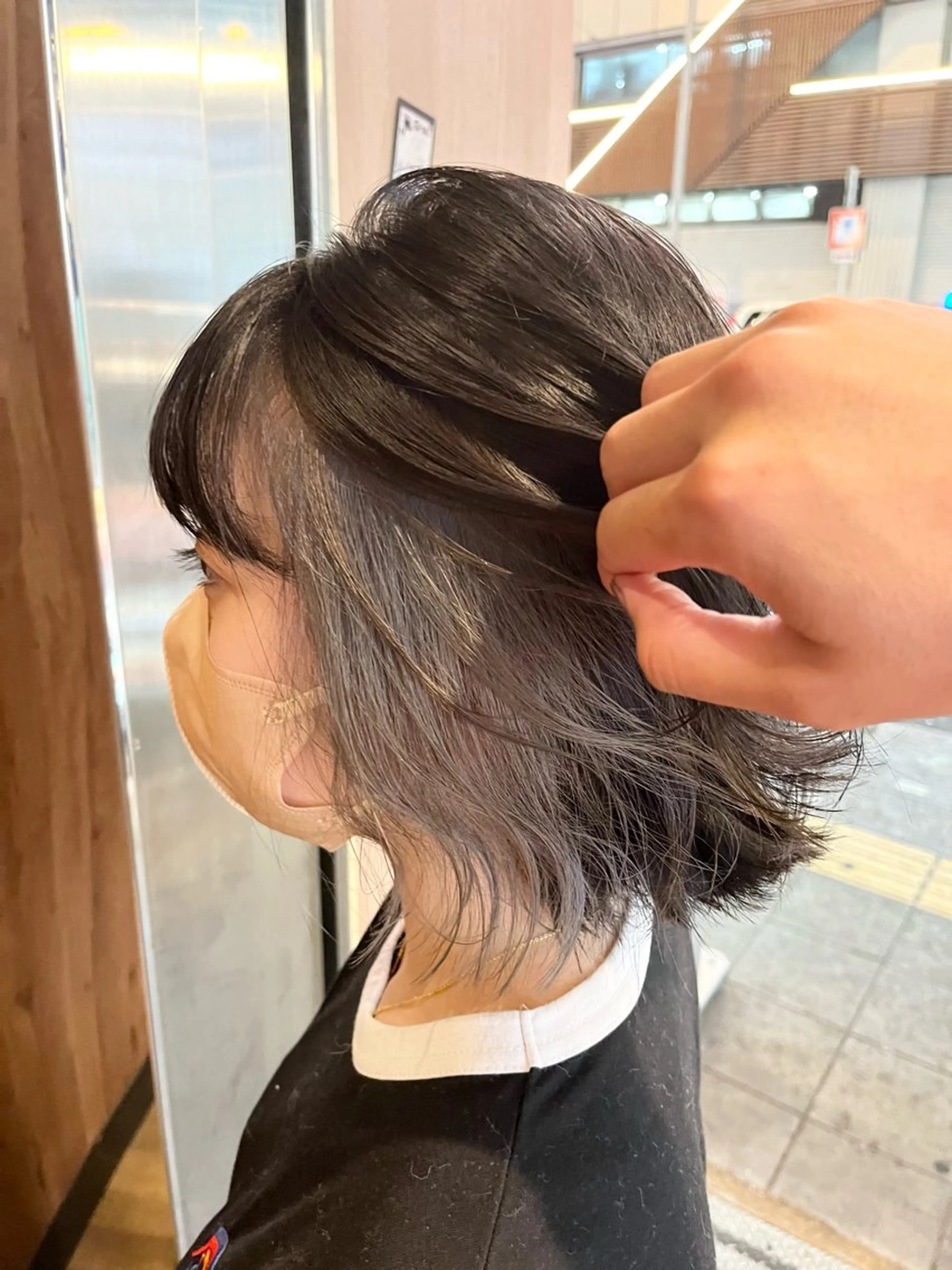 ショート カラー パーマ ヘアアレンジ アディクシーカラー 透明感カラー インナーカラー 【暗め透明感カラー】 【インナー】小島良太のヘアスタイル