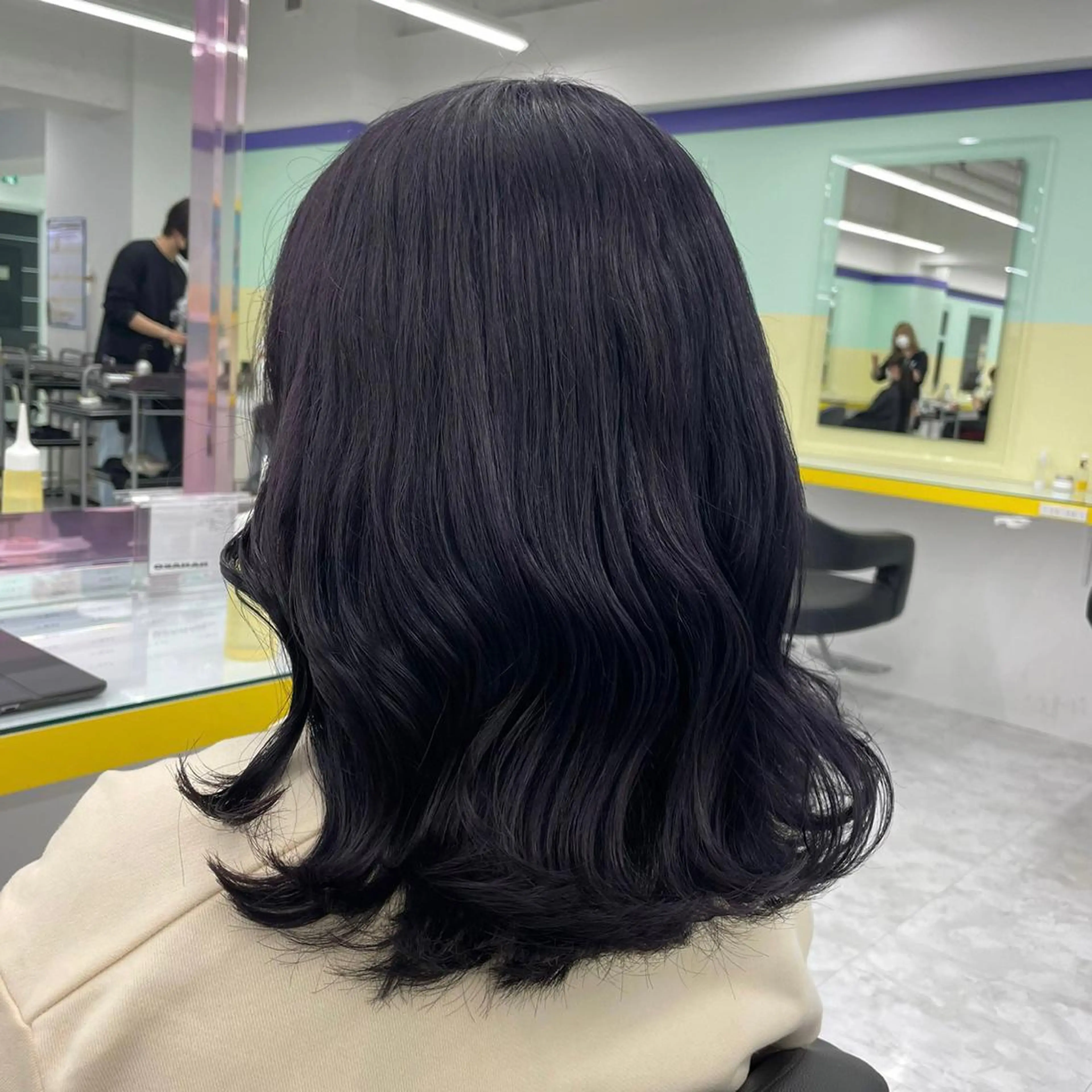 ミディアム 🍀yuria/ハイ トーン/ペールカラーのヘアスタイル