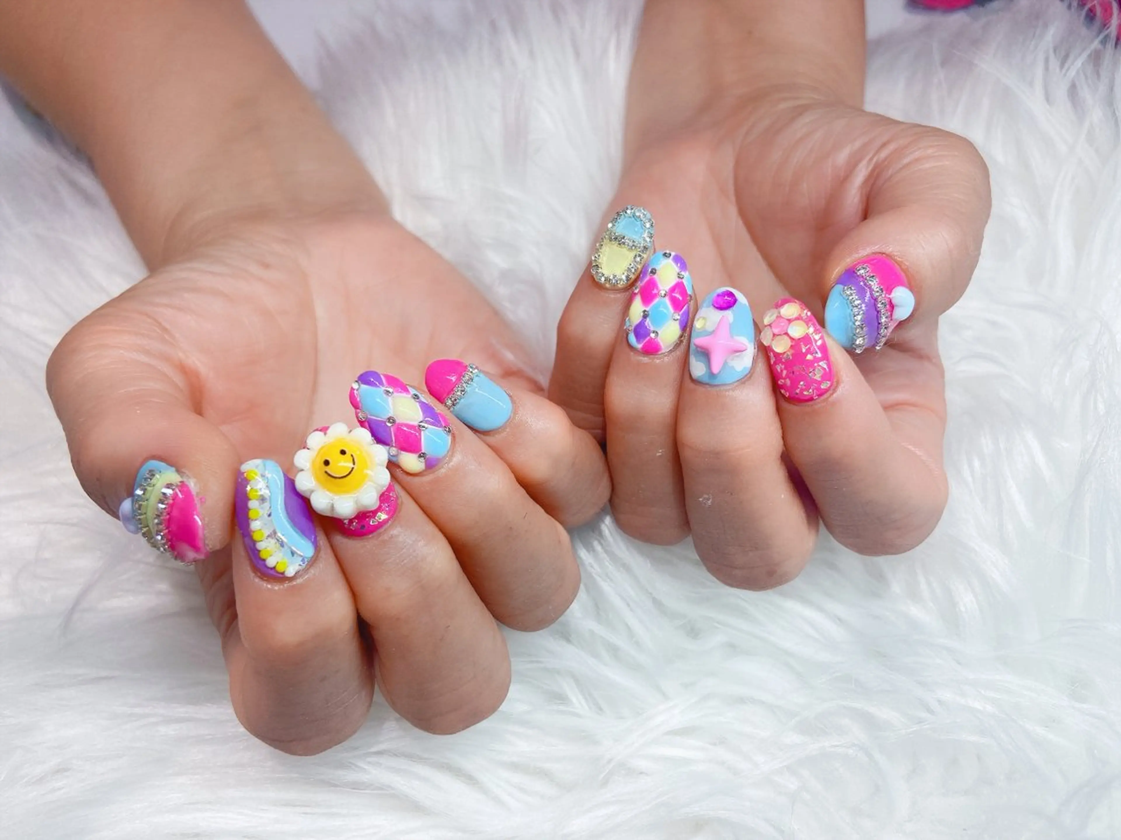 ネイル 美爪パラジェル導入店 Sunnilyのネイルデザイン