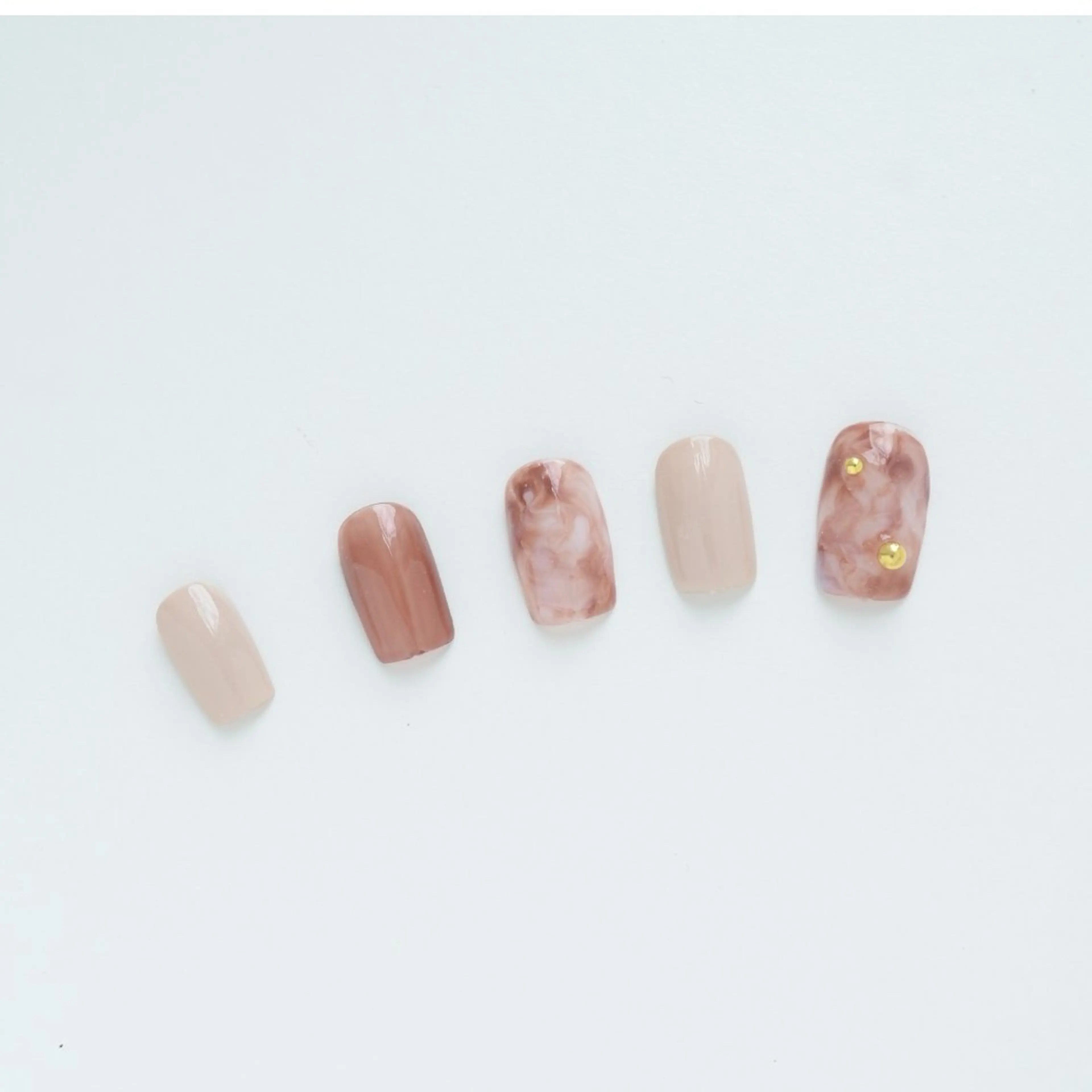 ネイル ニュアンスネイル ハンドネイル Nail Salon Lindaのネイルデザイン