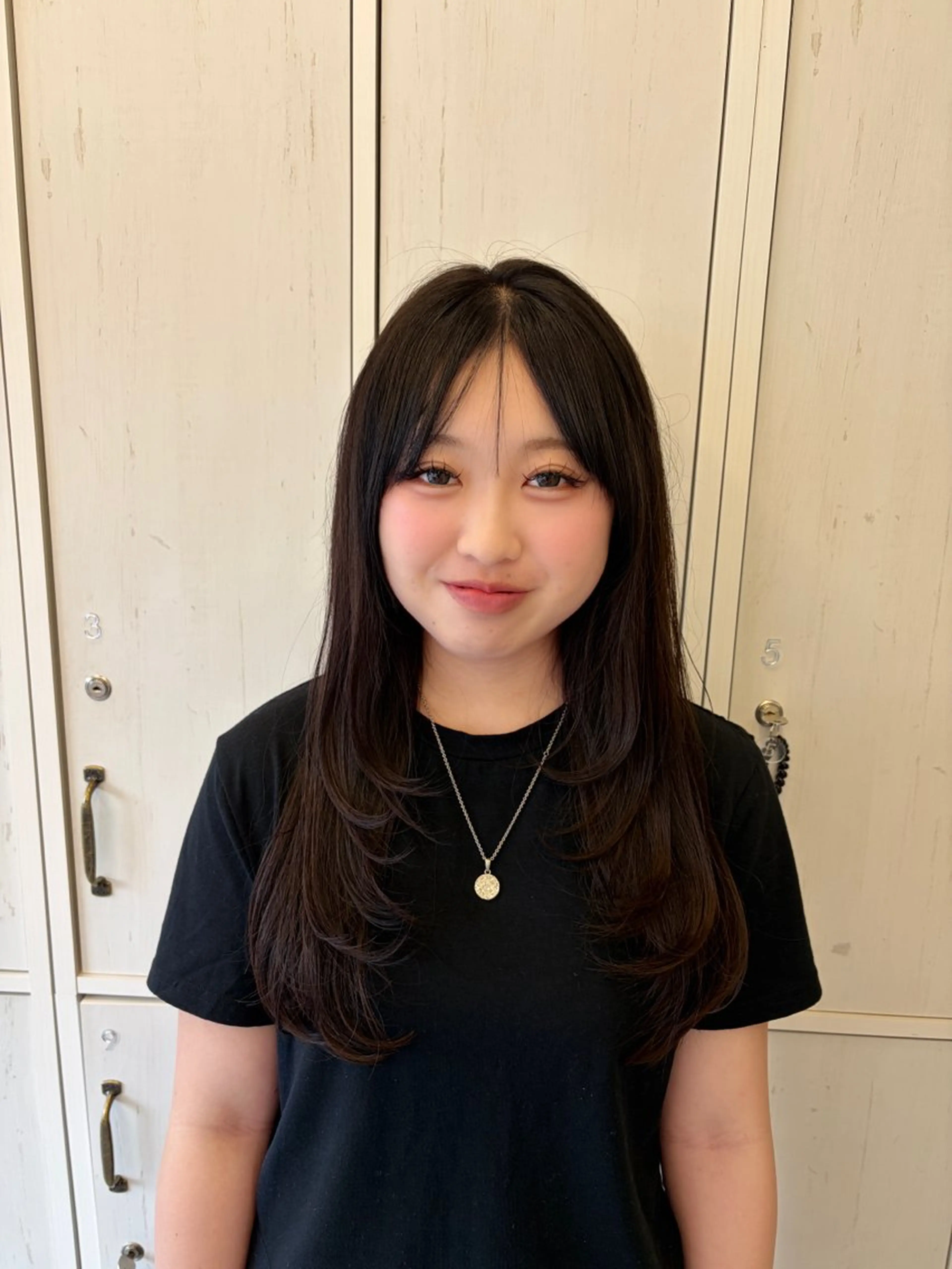 ロング カット 🐝 chiba 🐻のヘアスタイル