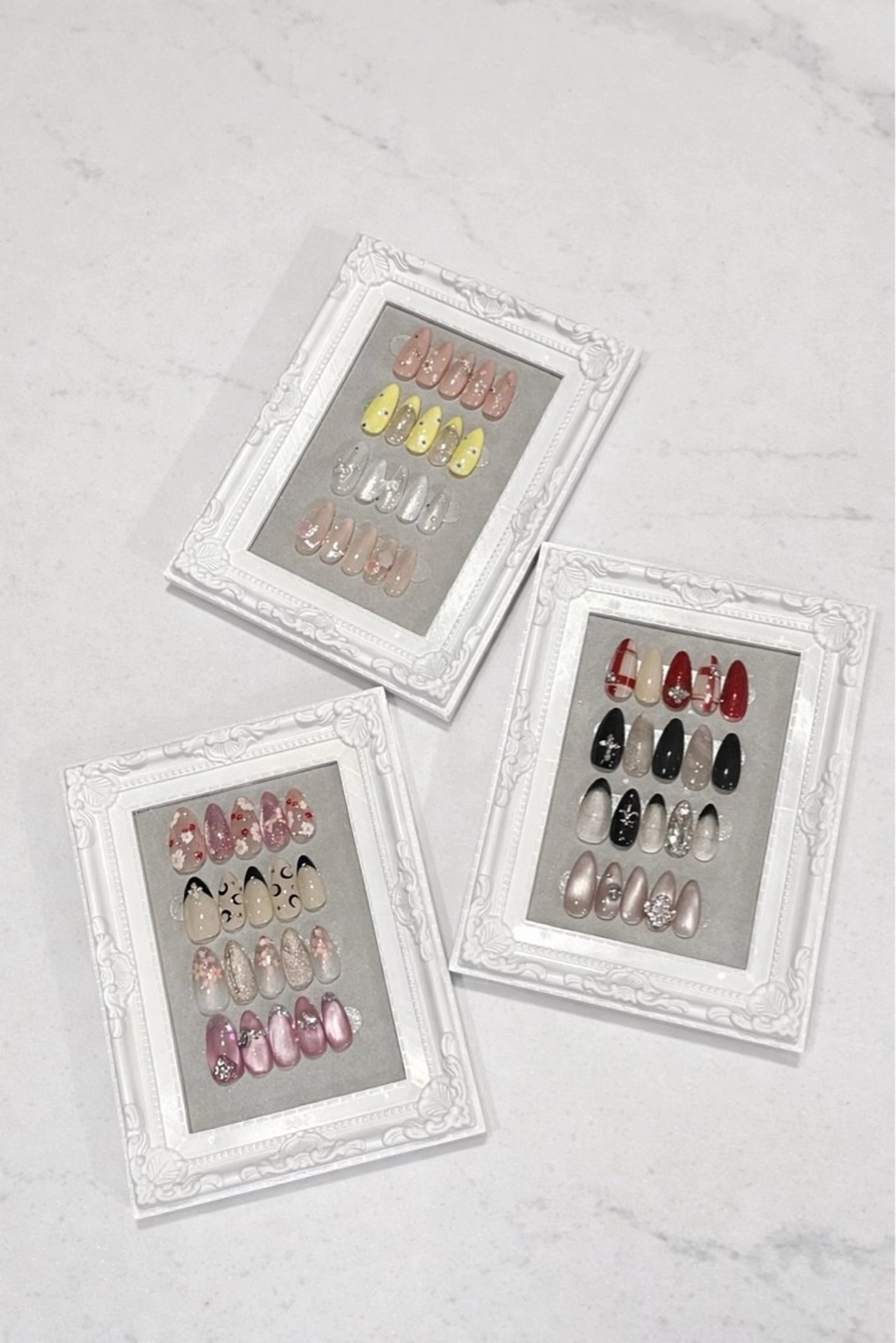 ネイル ★RISA★ 伊勢崎 【KARAT】のネイルデザイン