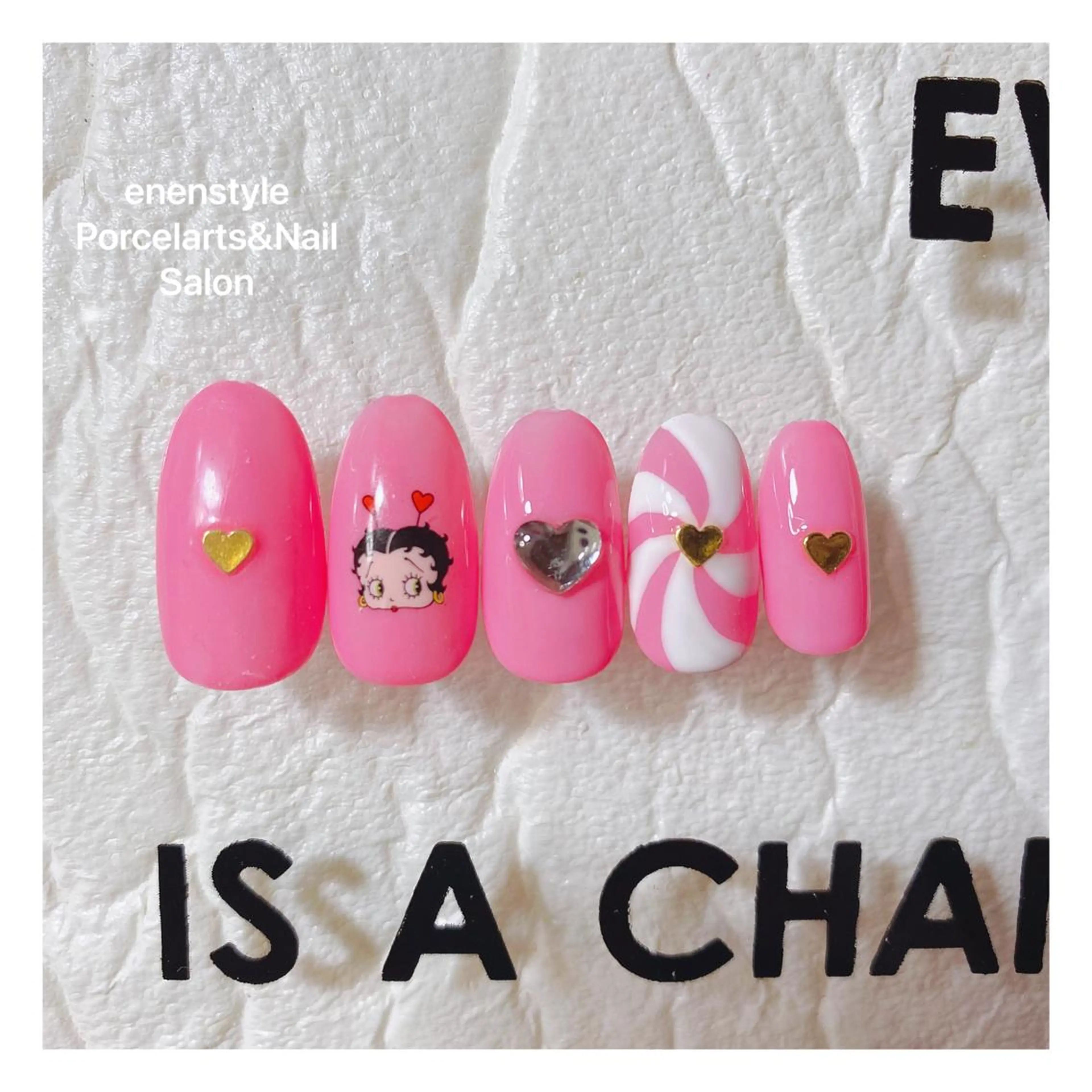 ミディアム ネイル ハンドネイル 👑enen style👑のネイルデザイン