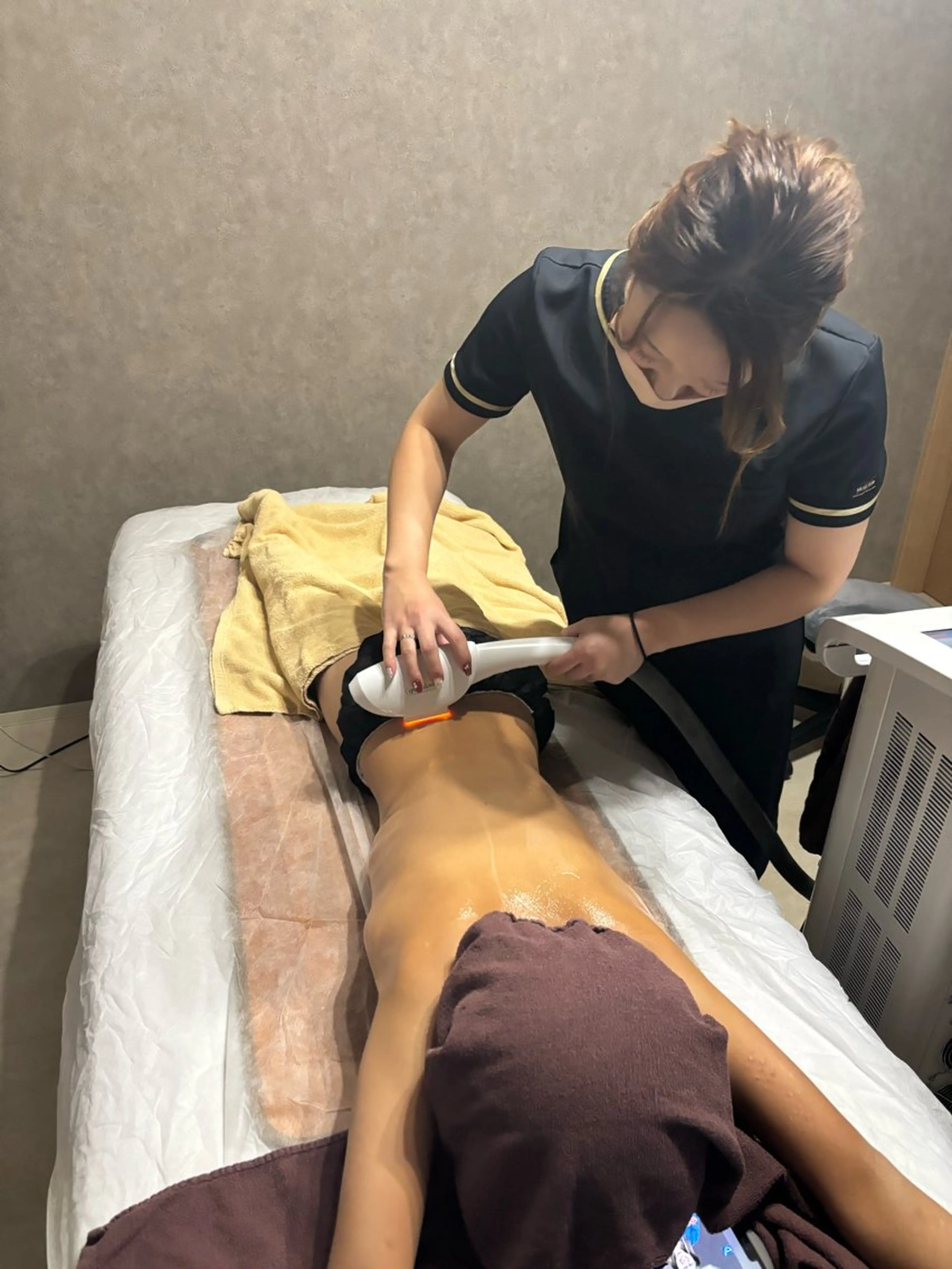 【1000円OFF】キッズ脱毛  全身(顔なし/VIOなし)    ※小学3年生～6年生対象の写真