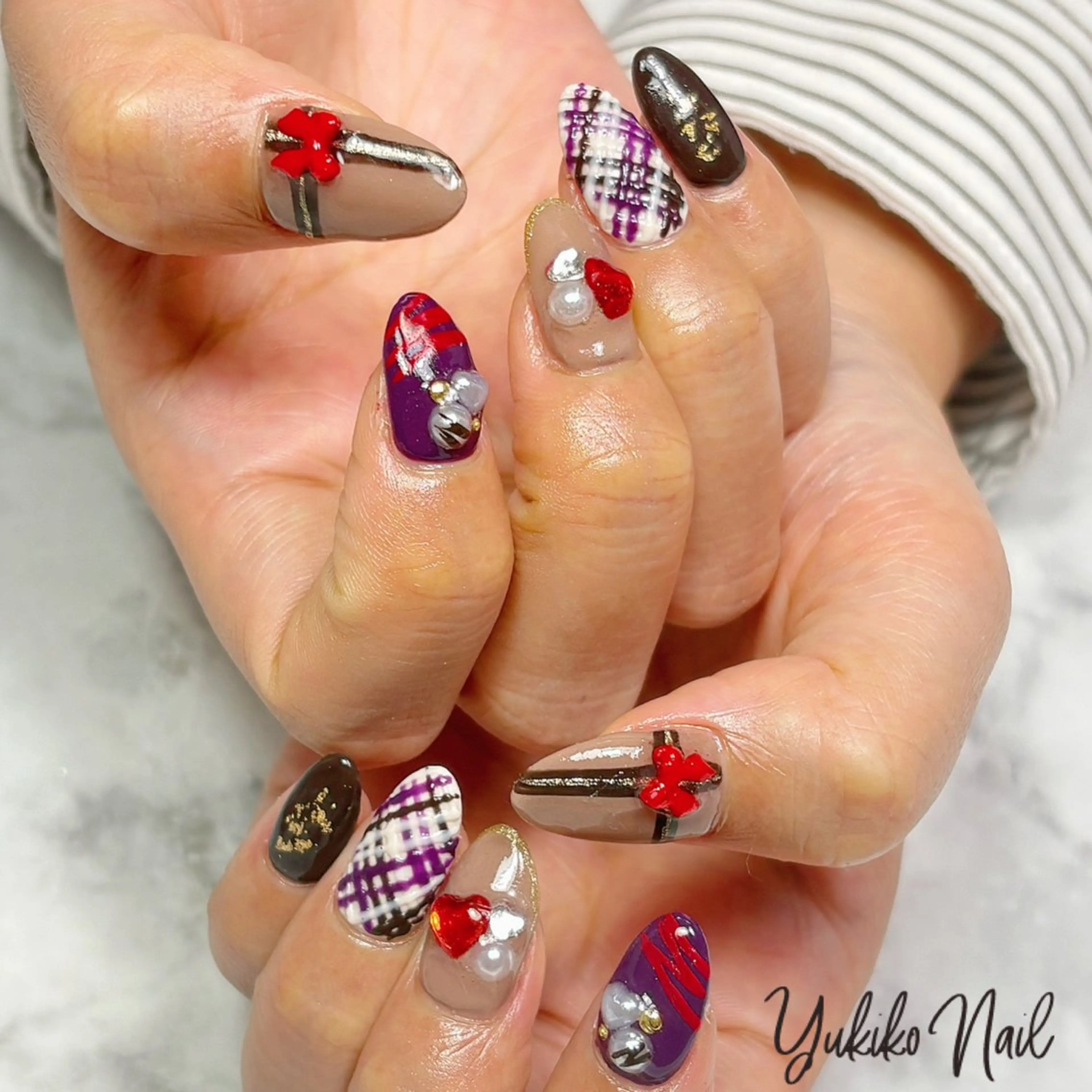 ネイル 赤色 バレンタイン ユキコ ネイルのネイルデザイン