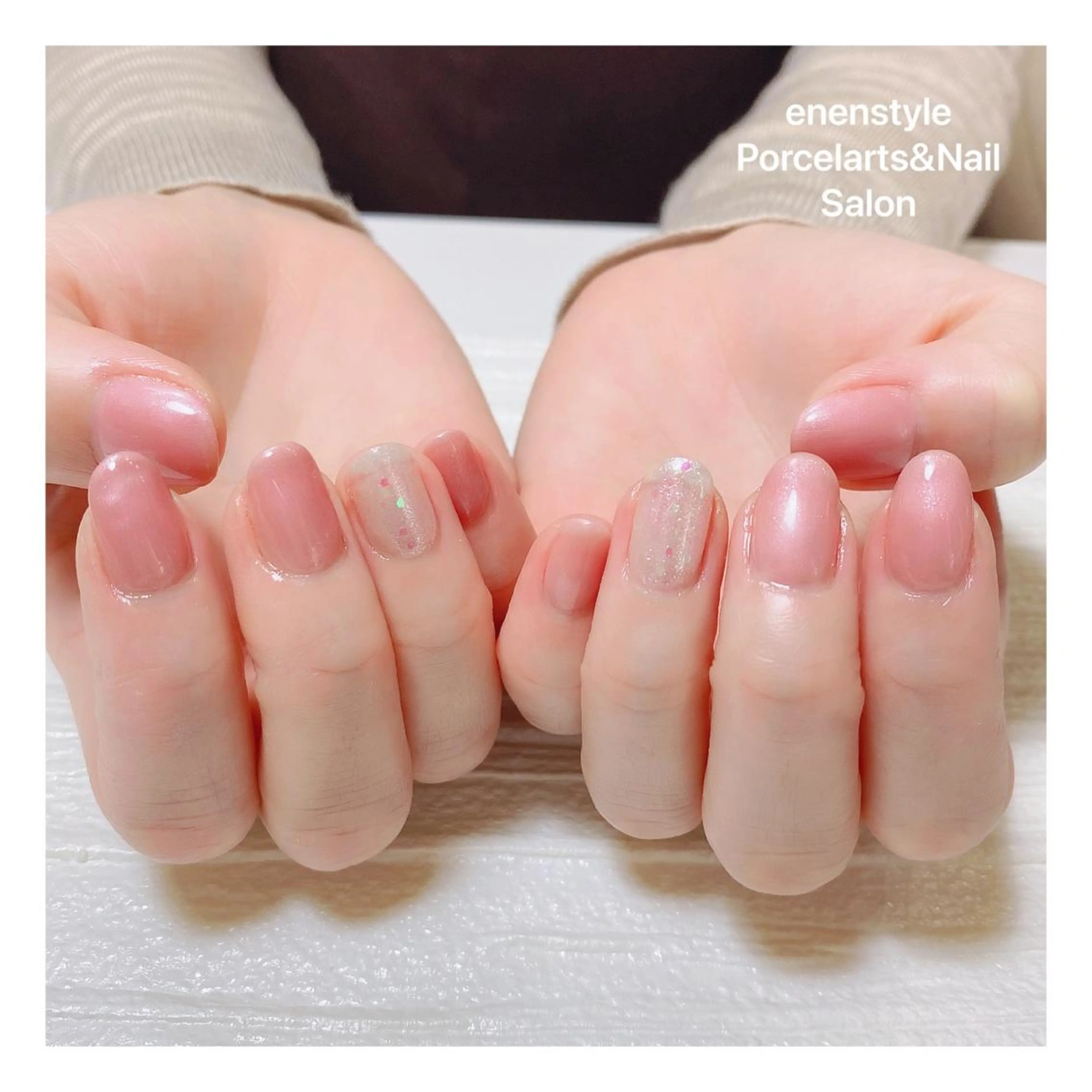 ショート ネイル 👑enen style👑のネイルデザイン