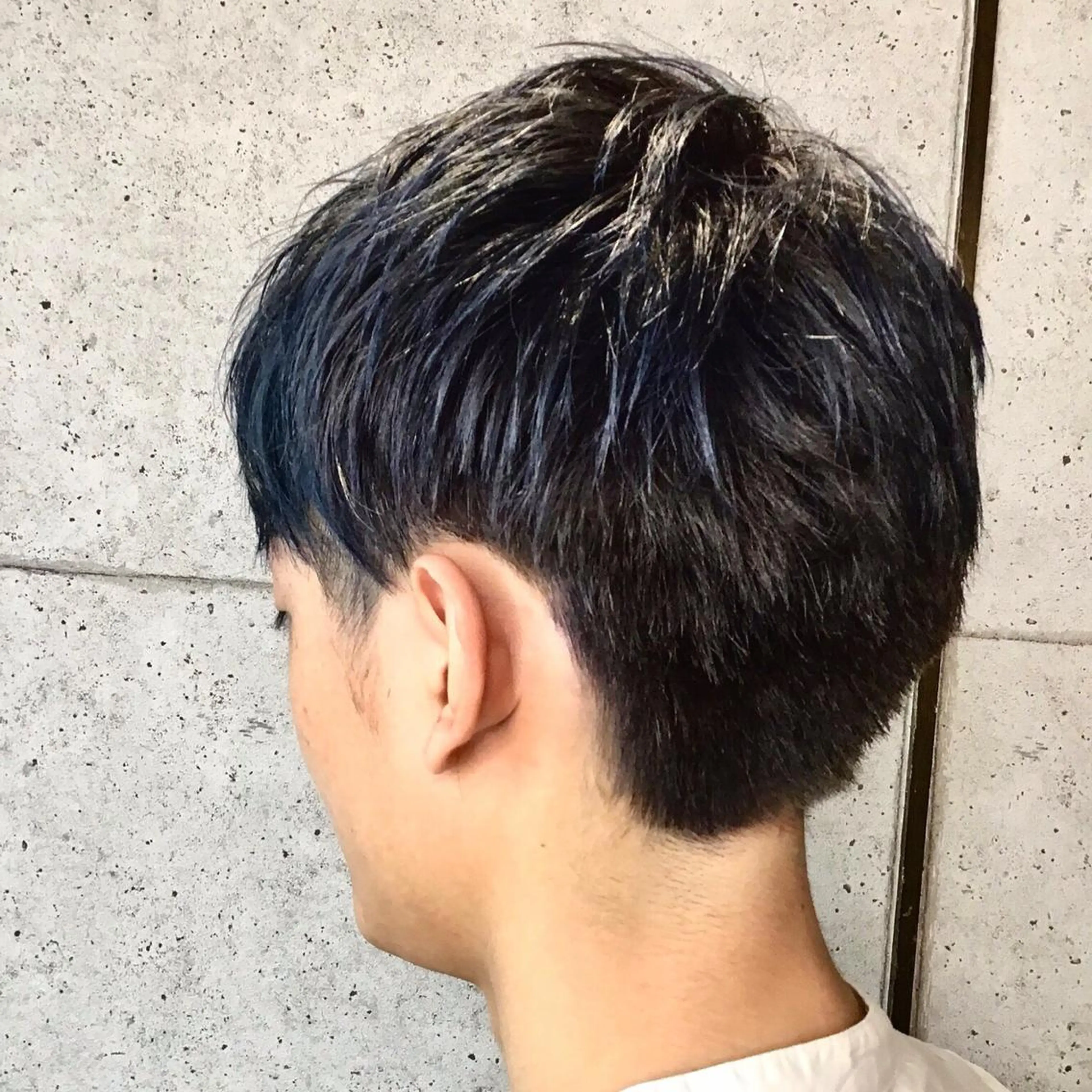 カラー メンズ 黒髪 ブルーカラー 透明感カラー イルミナカラー 福森 みずきのヘアスタイル