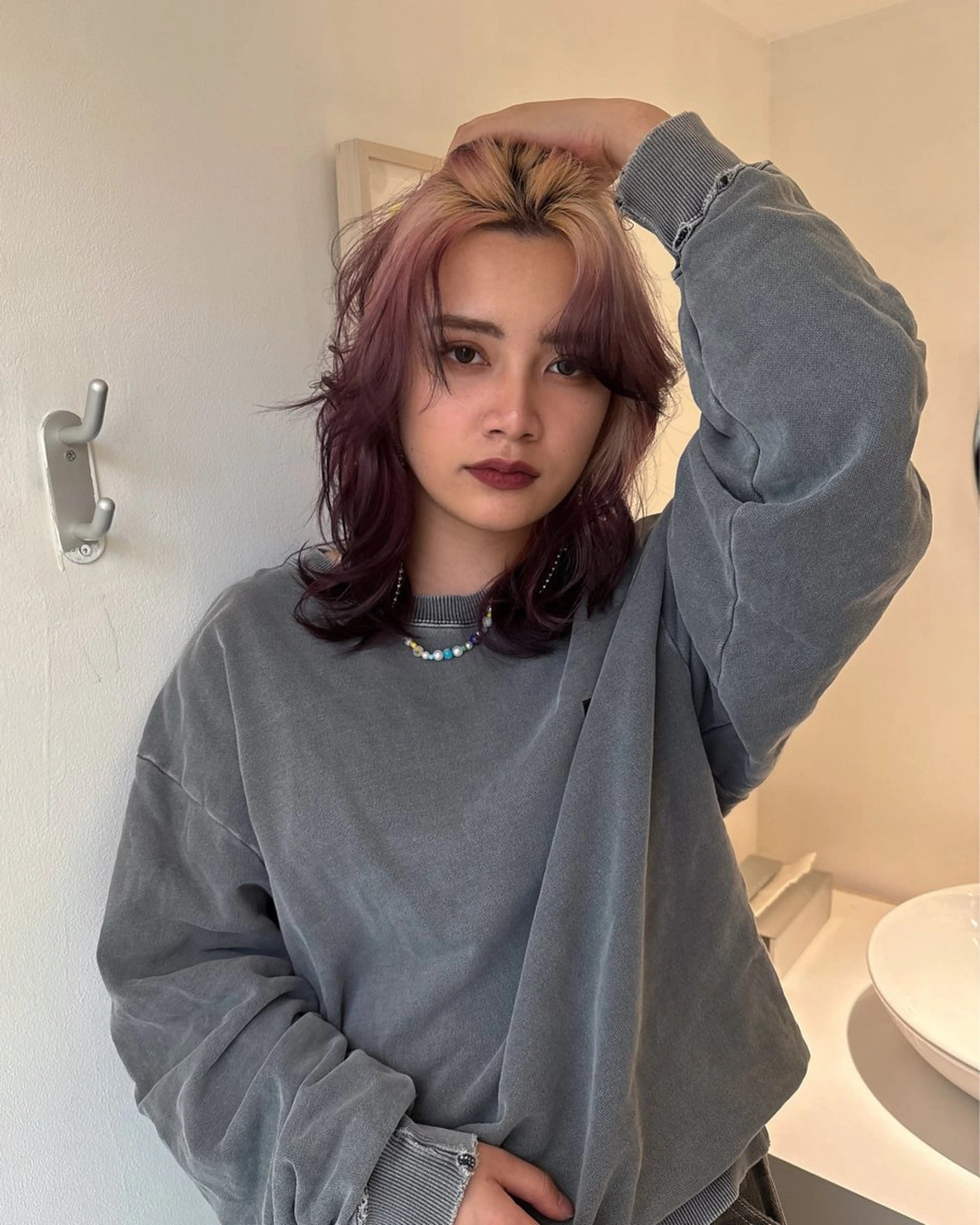 ミディアム カラー ito suzuco @suc__asのヘアスタイル