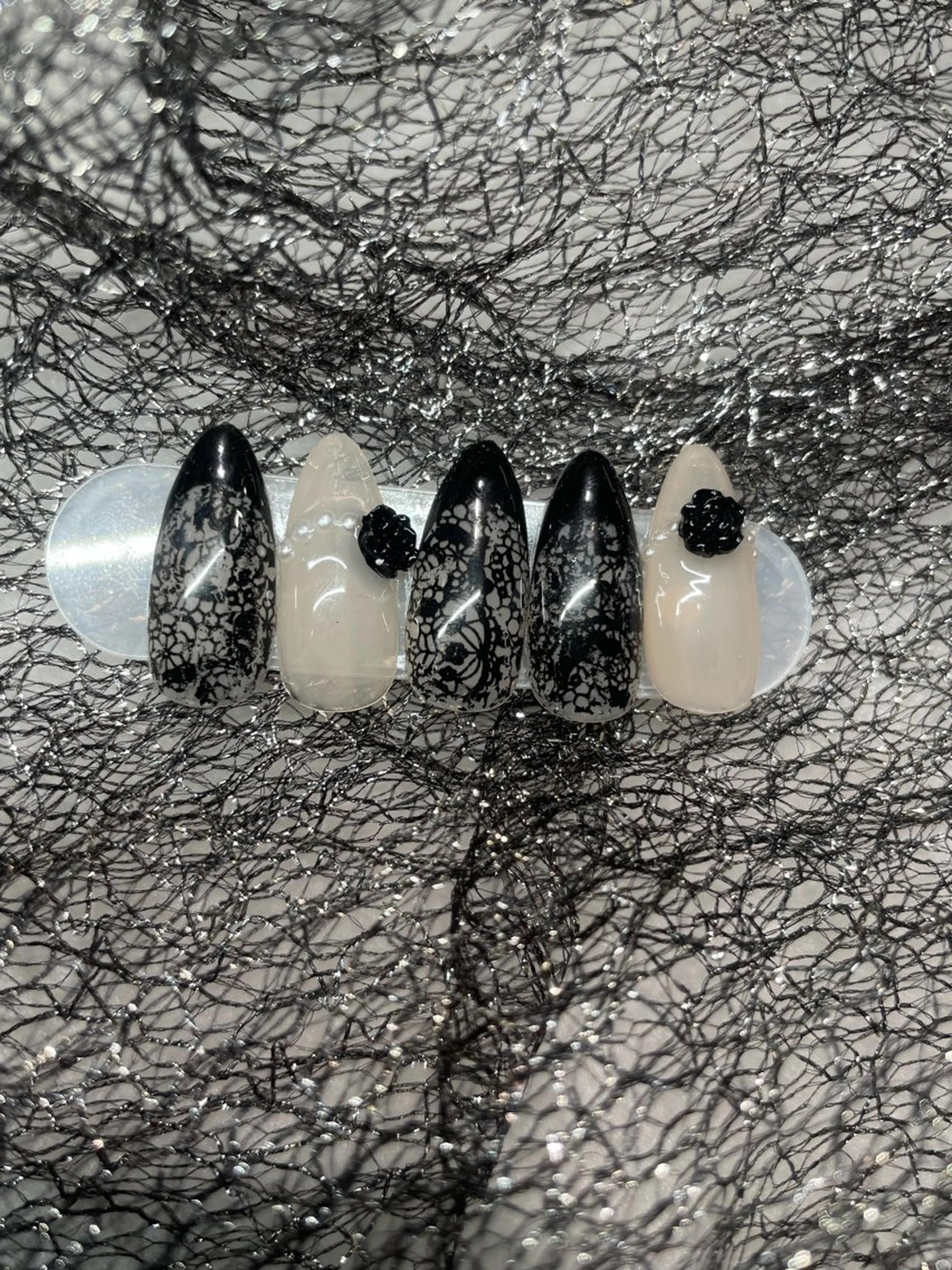 ネイル レース I-nail Moeのネイルデザイン