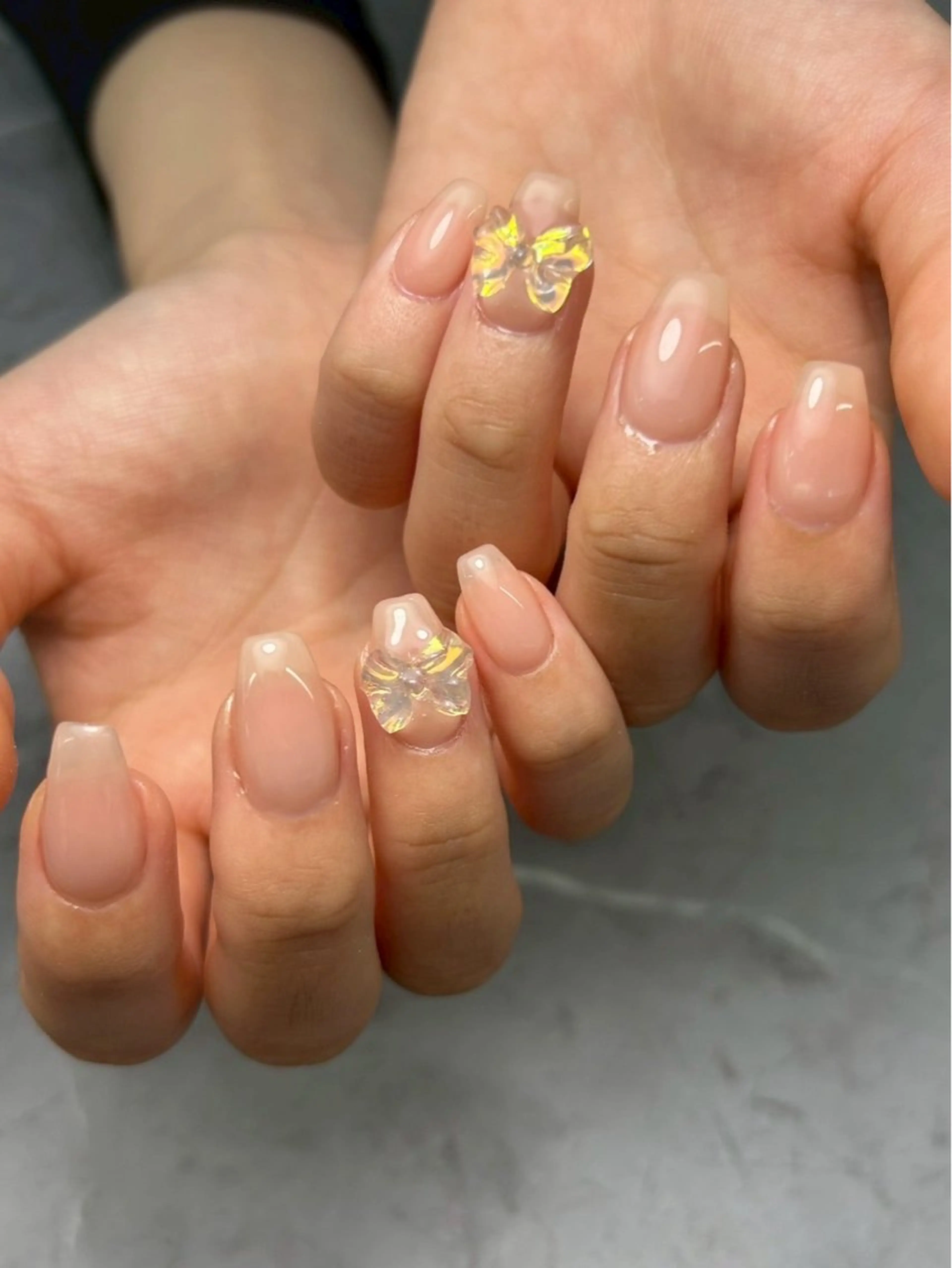 ネイル 【UNE.】 長さだしフィルインのネイルデザイン