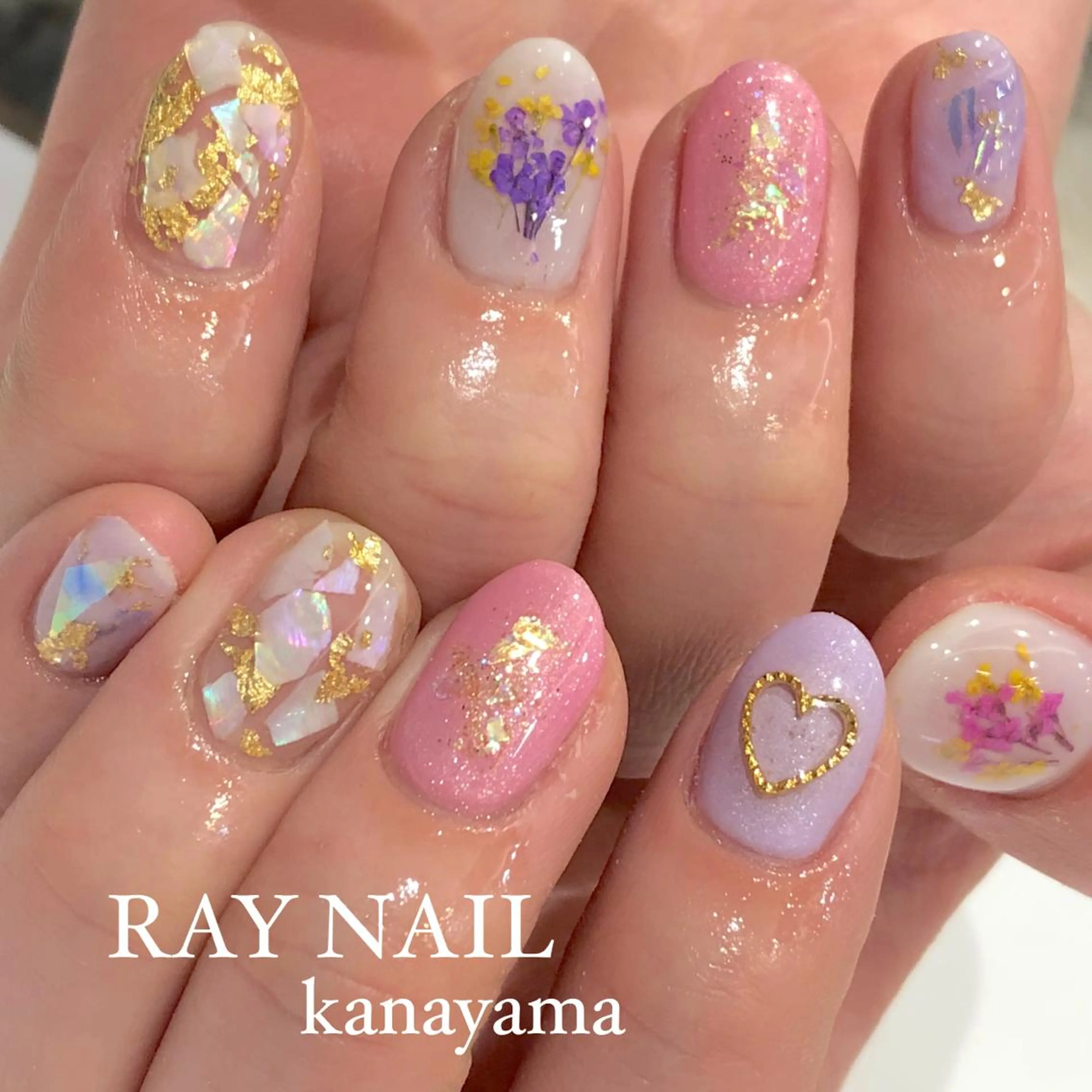 ネイル Arowa 伊田のネイルデザイン