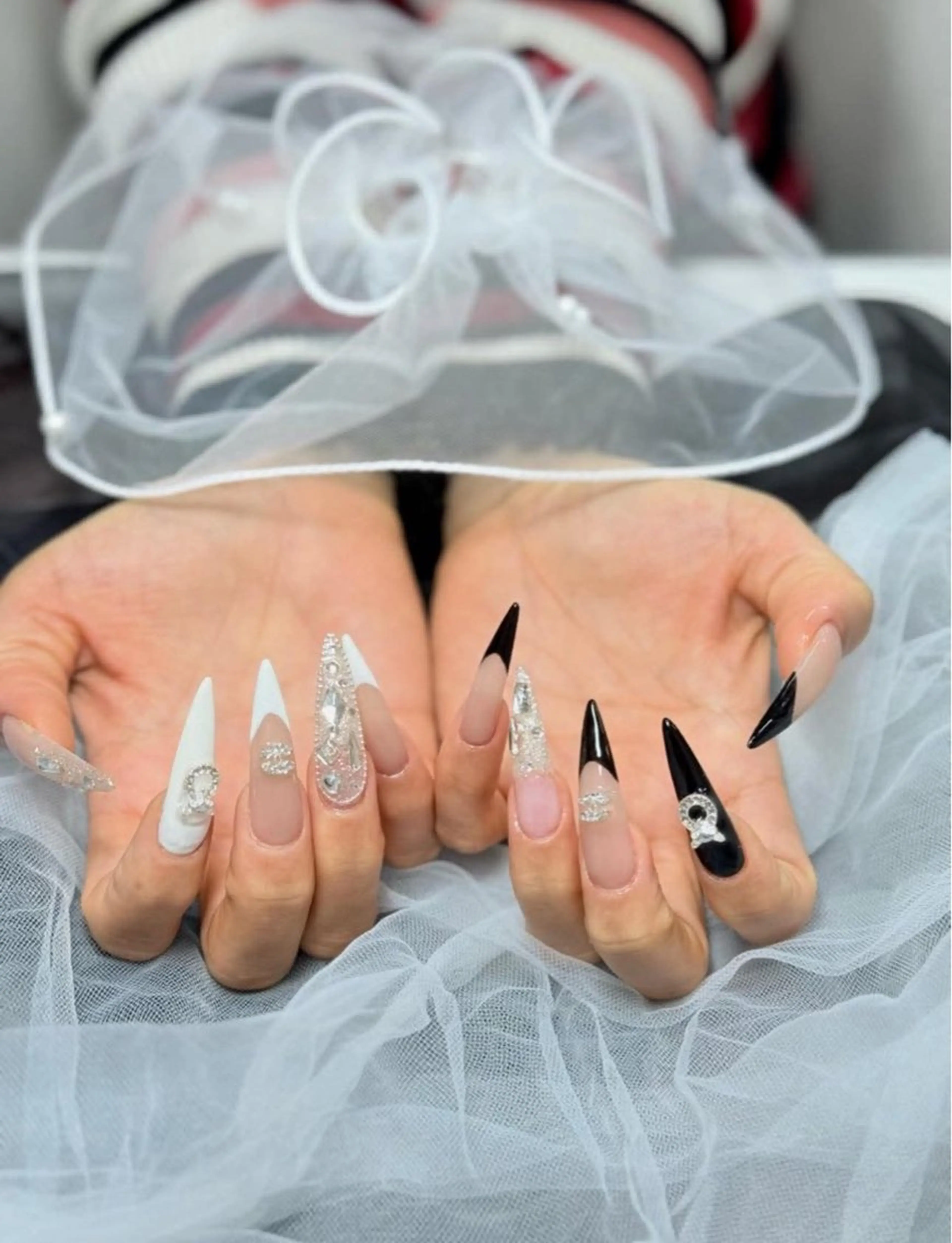 ネイル AURA NAIL 上前津のネイルデザイン