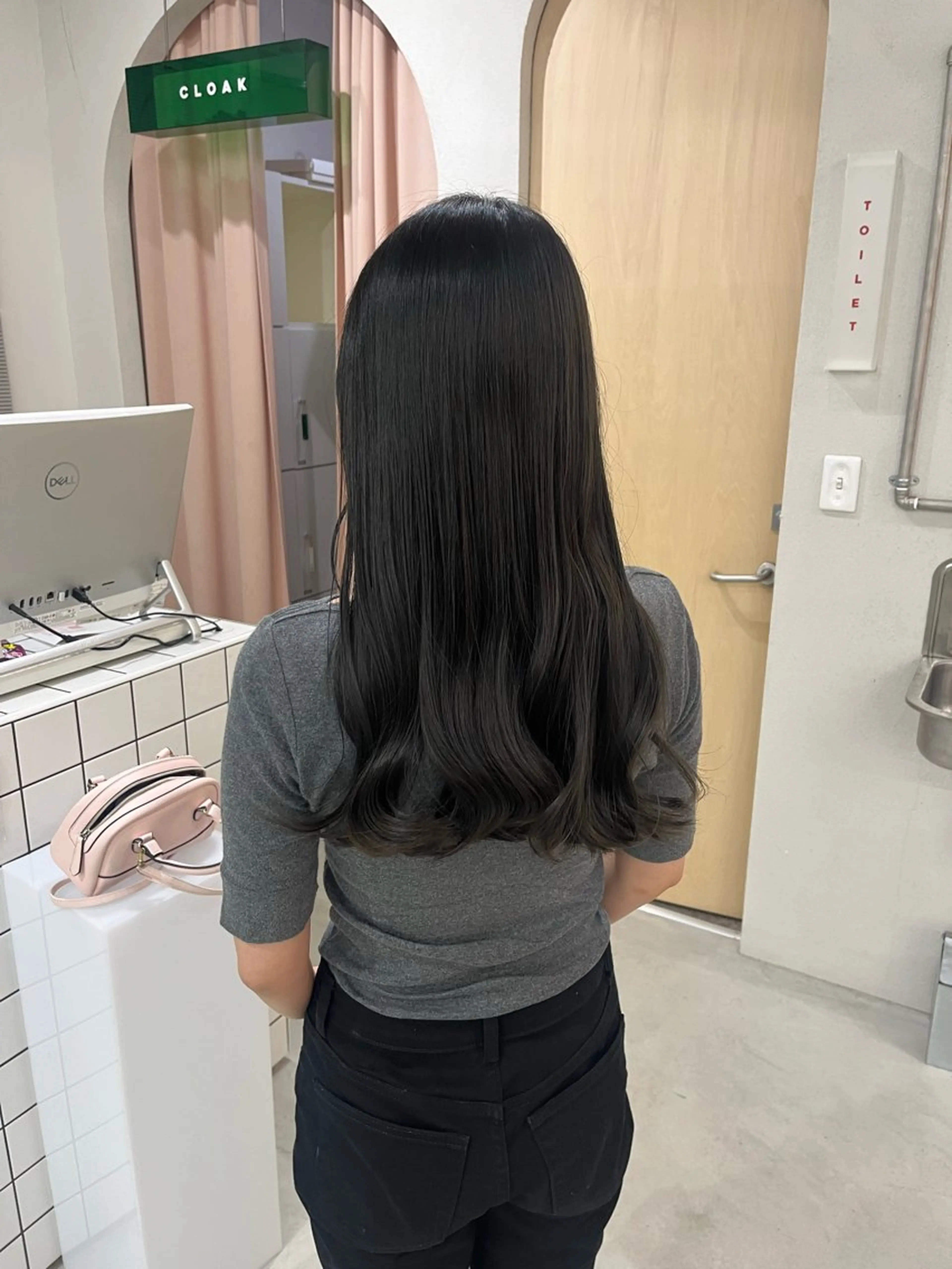 カラー ブリーチ 透明感カラー ブリーチなしカラー chika/艶カラー /似合わせカラーのヘアスタイル