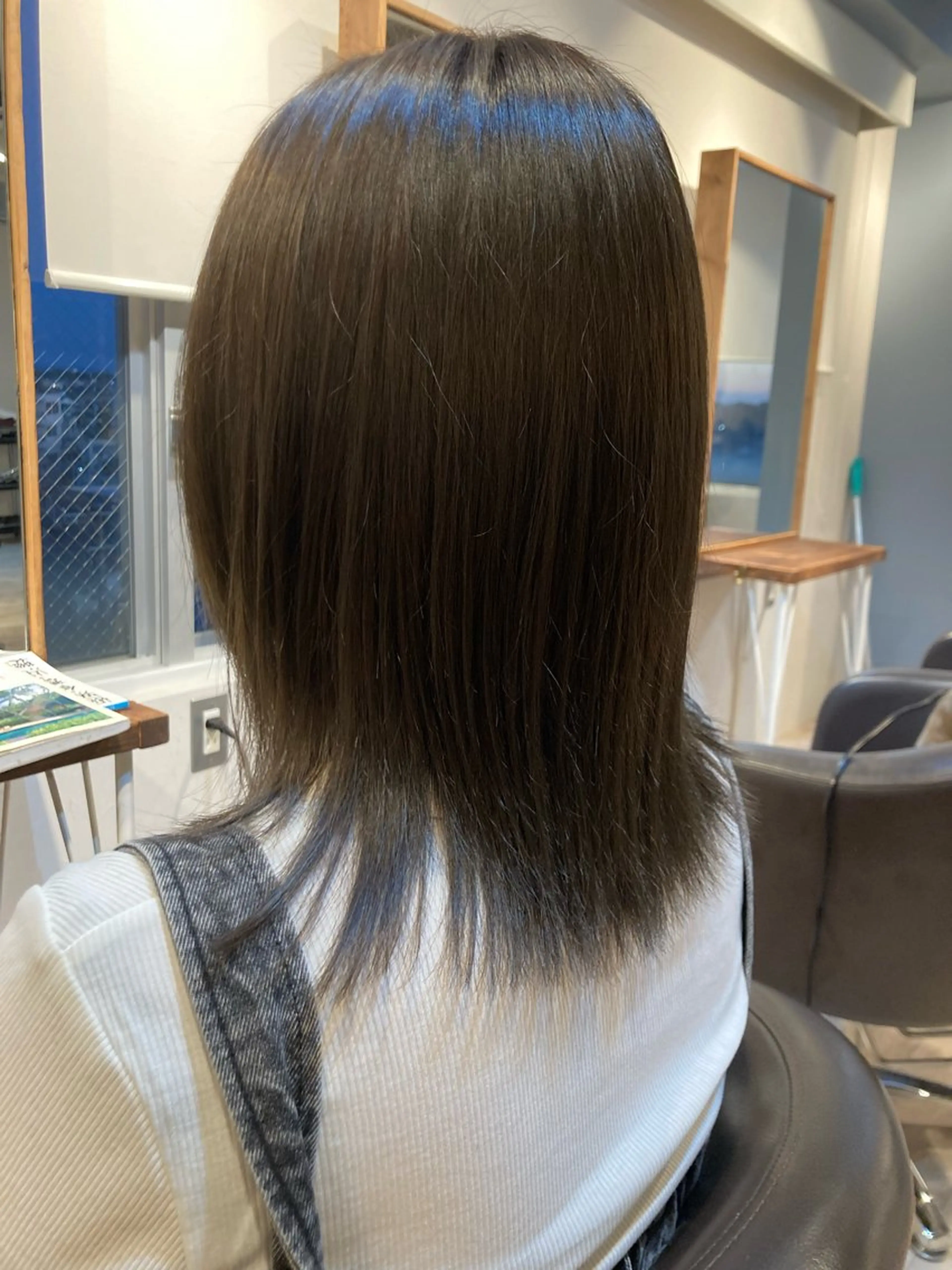 ミディアム カラー カット ヘアカラー CALSHONAN 🌊MIKIのマツエク・マツパデザイン