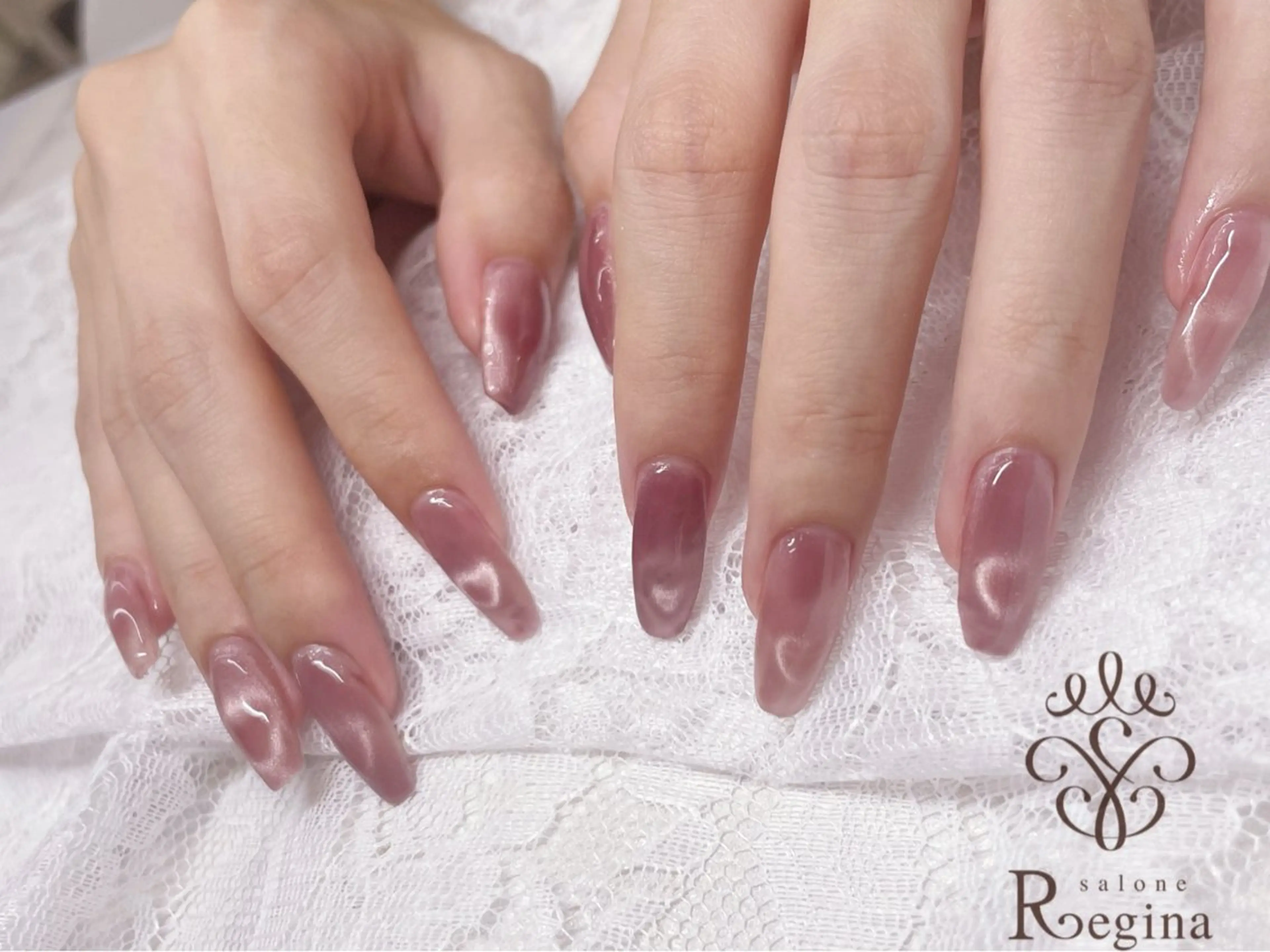 ネイル AYA Reginaのネイルデザイン