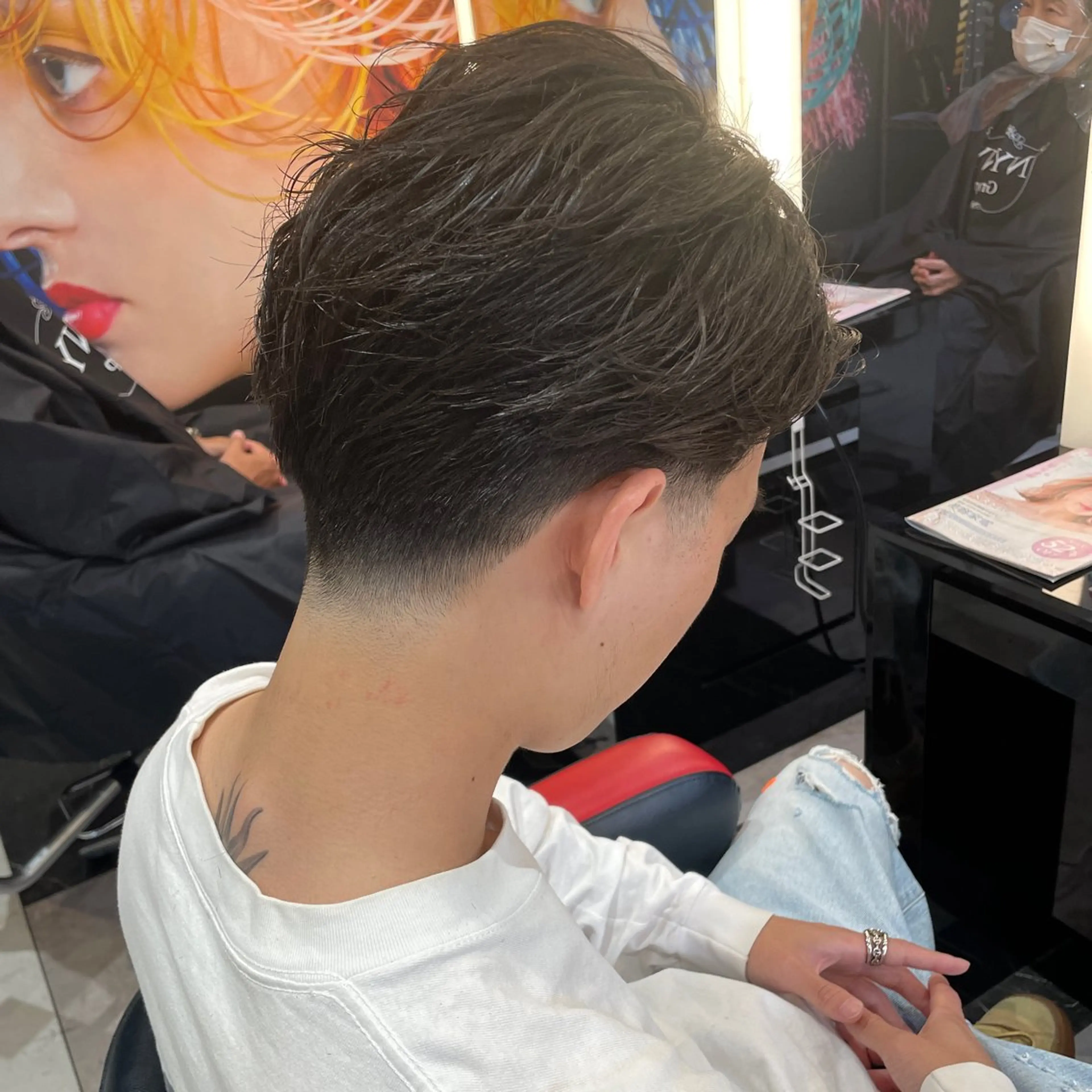 ショート パーマ メンズ フェードカット カット パーマ メンズヘア特化 崎田 成人のヘアスタイル