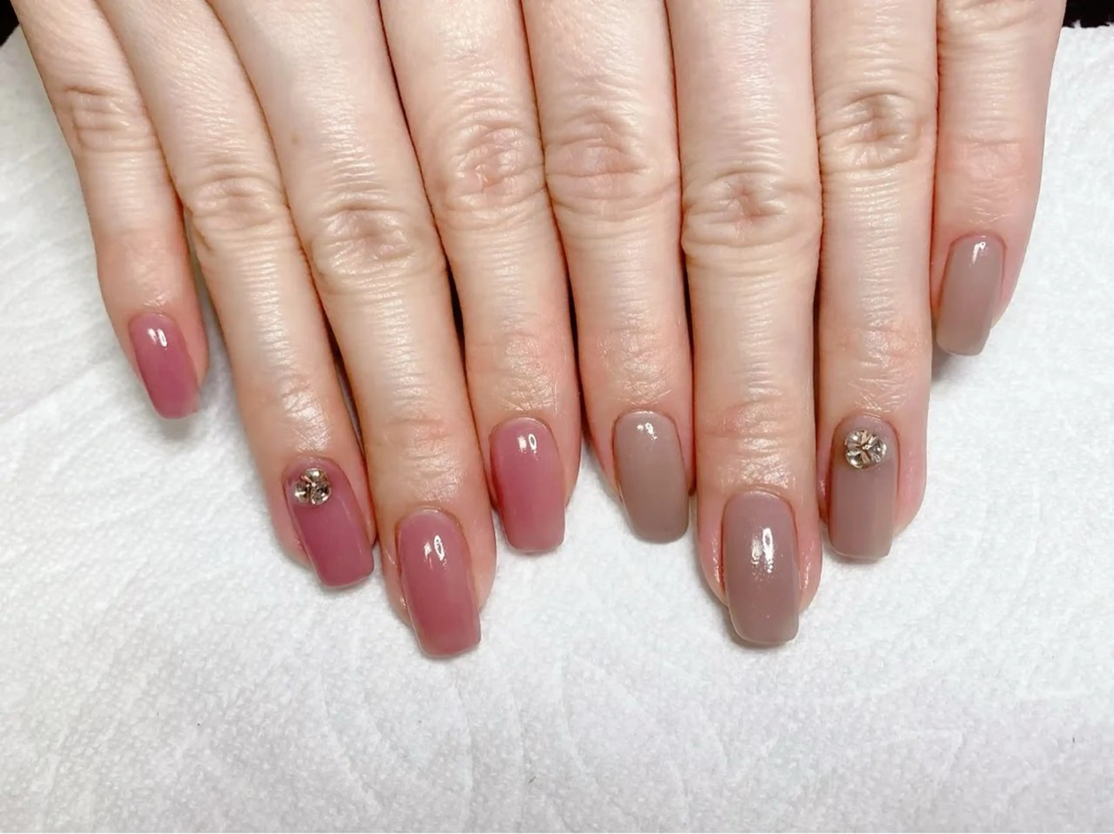 ネイル ハンドネイル Moon's🌙🪄 Shioriのネイルデザイン