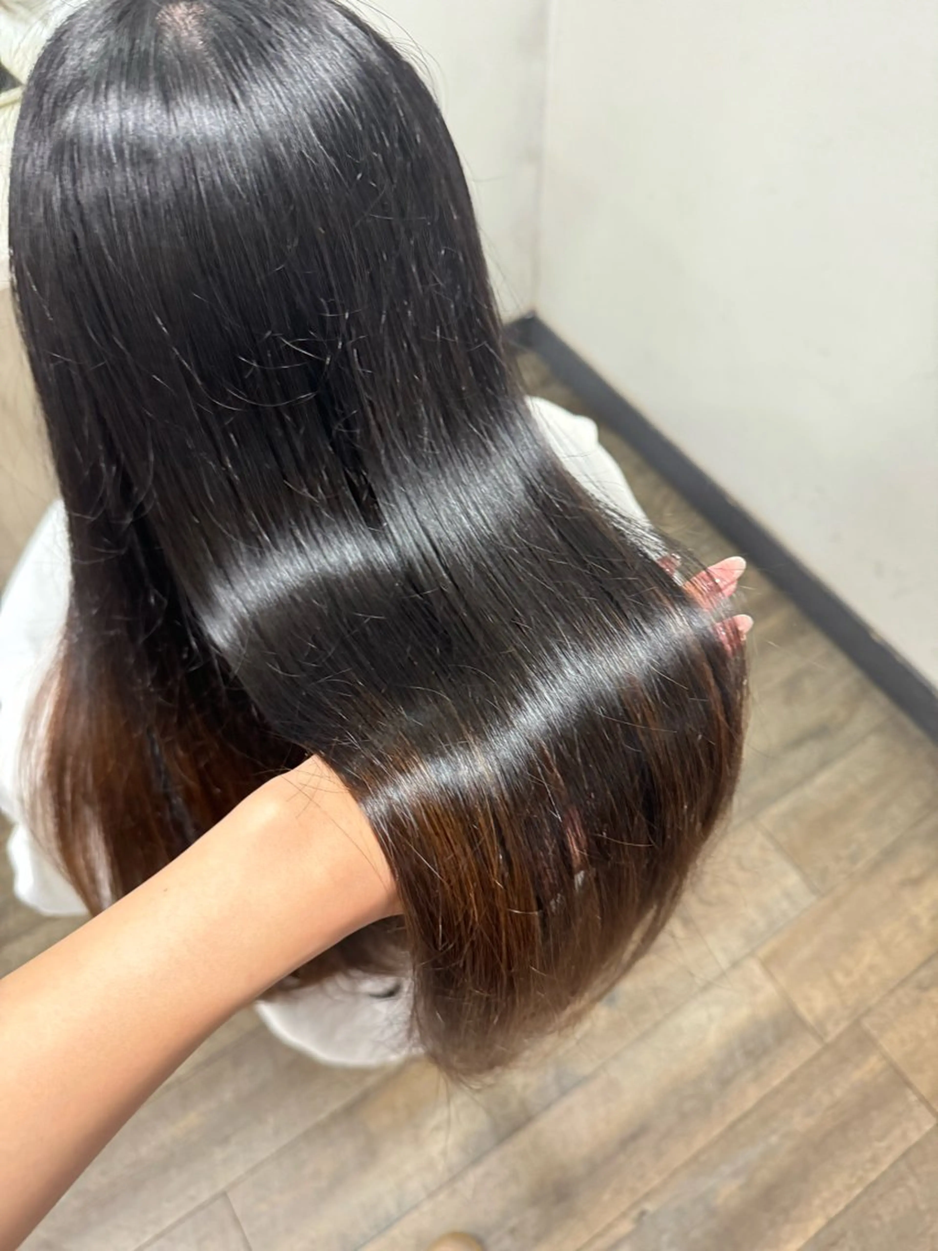 セミロング トリートメント MIREI /韓国風 ショート/大阪美容室のヘアスタイル