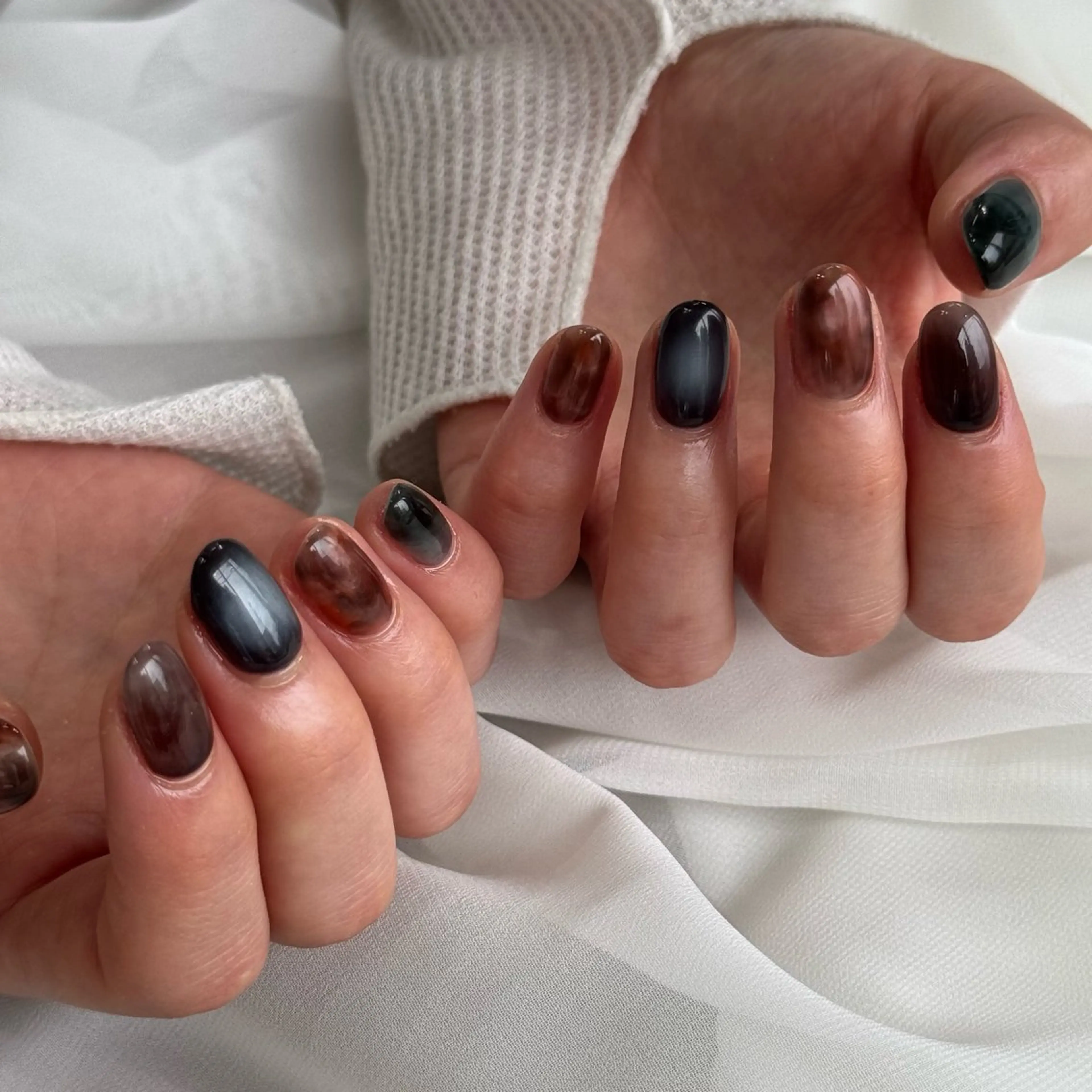 ネイル 持ち込み ニュアンスネイル ハンドネイル HARUKA ネイリスト福岡/薬院のネイルデザイン